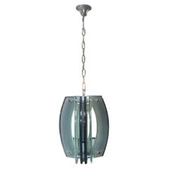Lámpara colgante de Fontana Arte, atribuida, de cristal ahumado y esmerilado, Italia, década de 1960.