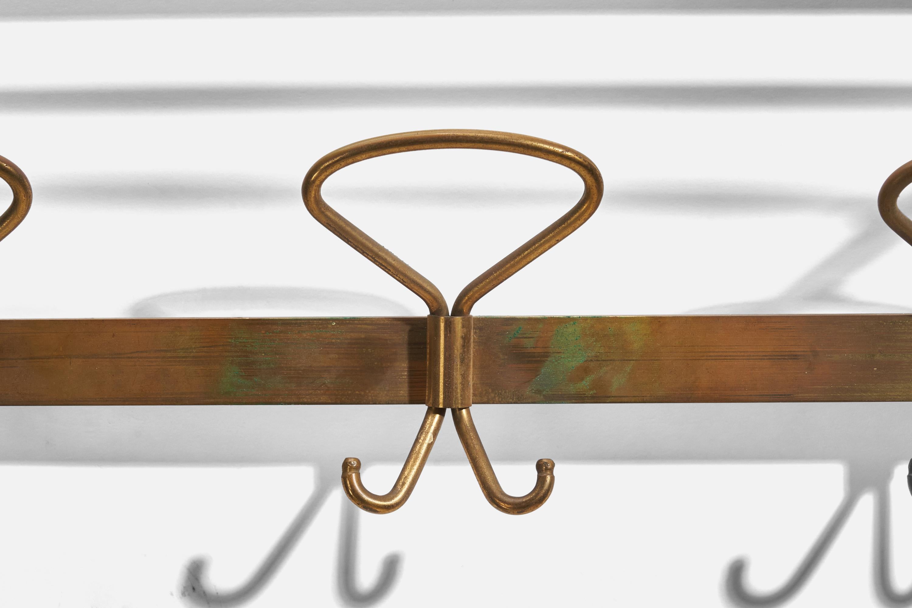 Fontana Arte Attribution, Coat Rack, Brass, Italy, 1940s In Good Condition In High Point, NC