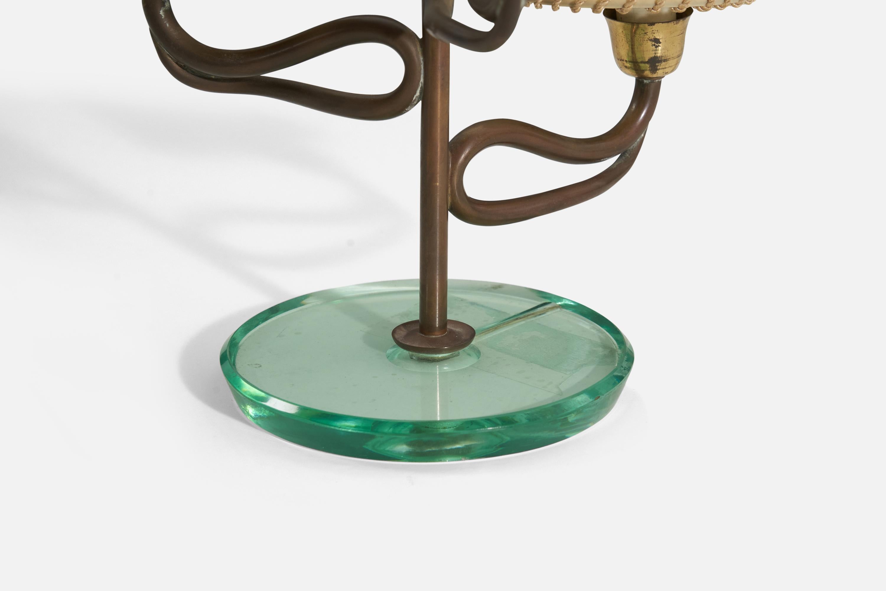 Mid-20th Century Fontana Arte Attribution, Table Lamp, Brass, Glass, Paper, Italy, 1940s For Sale