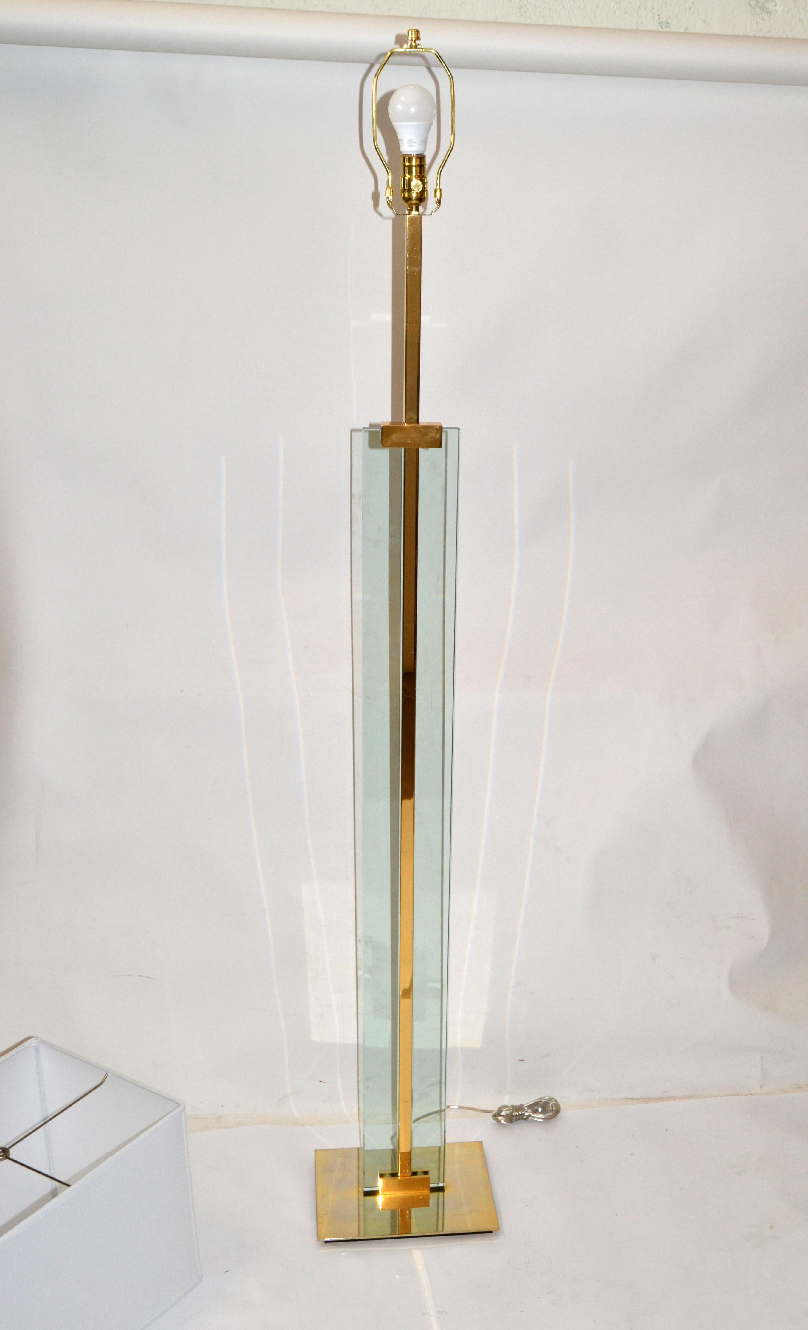 Fontana Arte Beveled Glass & Polished Brass Floor Lamp Fabric Shade, Italy, 1960 In Good Condition For Sale In Miami, FL