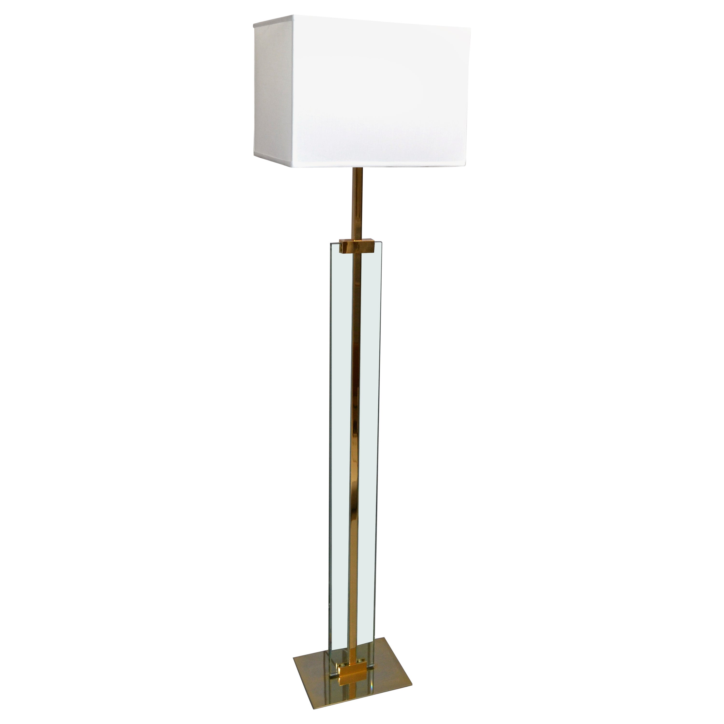 Lámpara de pie Fontana Arte de cristal biselado y latón pulido Pantalla de tela, Italia, 1960