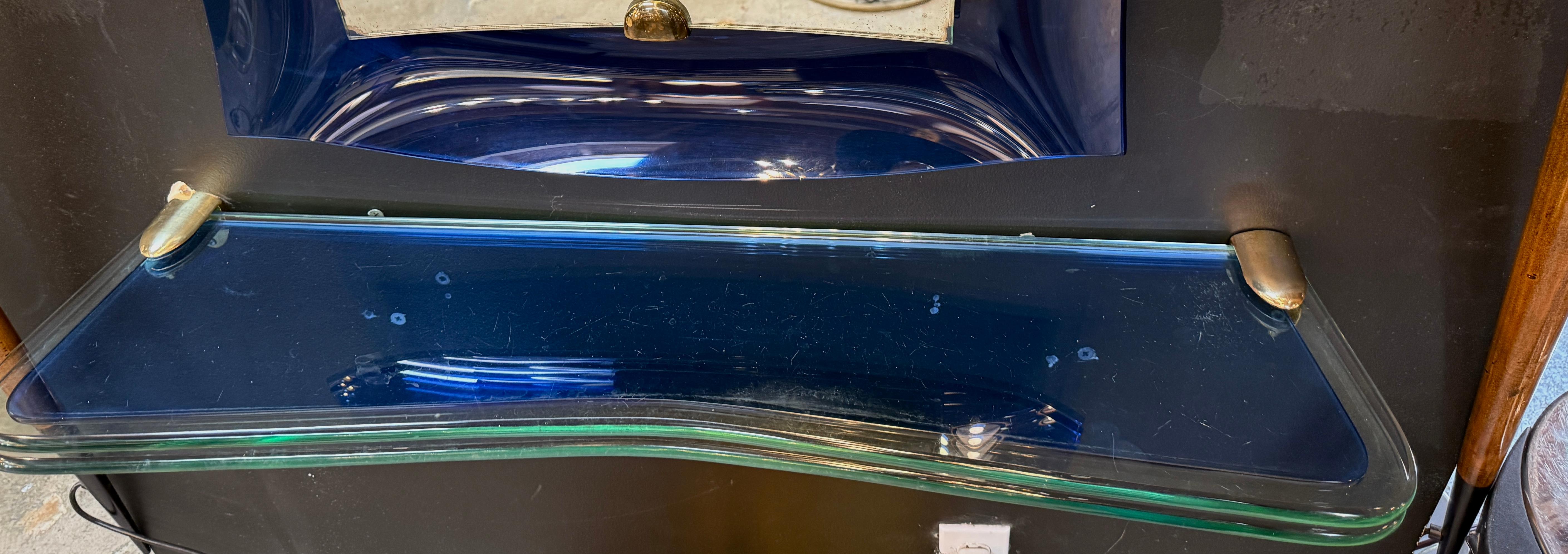 Fontana Arte blue mirror with glass console. Italy 1970 For Sale 1