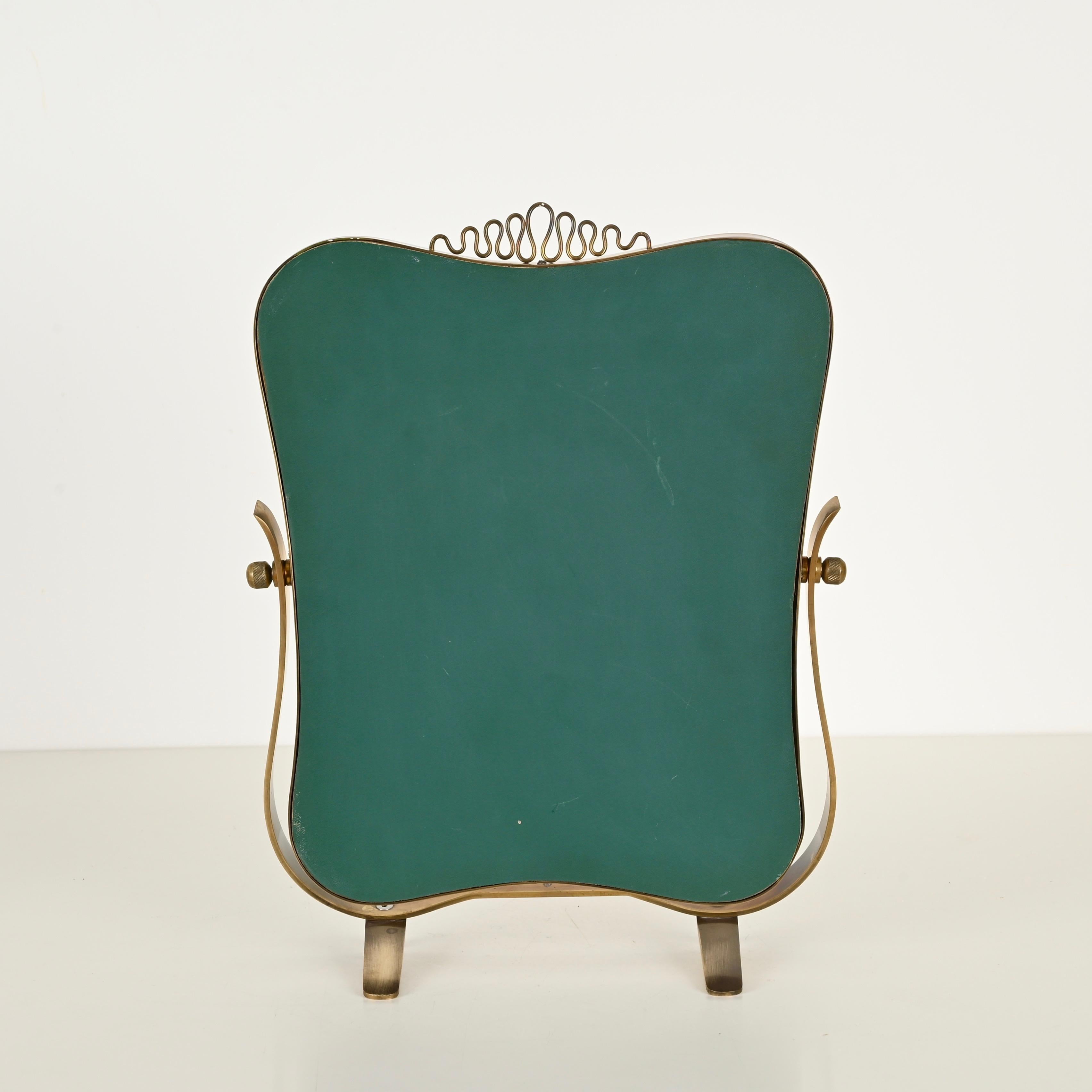 Milieu du XXe siècle Miroir de table réglable en laiton de Fontana Arte, style Gio Ponti, Italie, années 1940 en vente