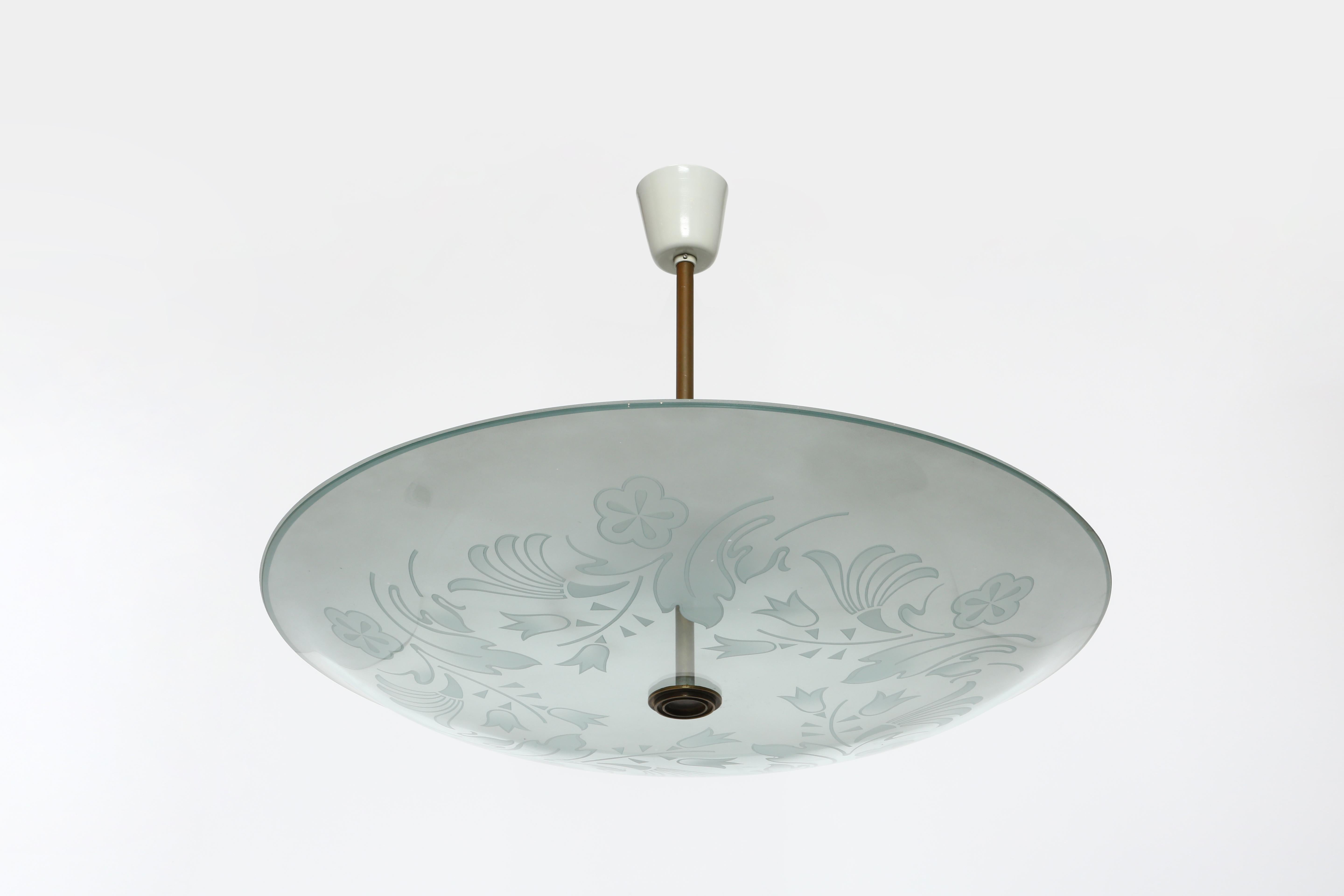 Mid-Century Modern Plafonnier à suspension Fontana Arte by Pietro Chiesa, Italie circa 1940s en vente