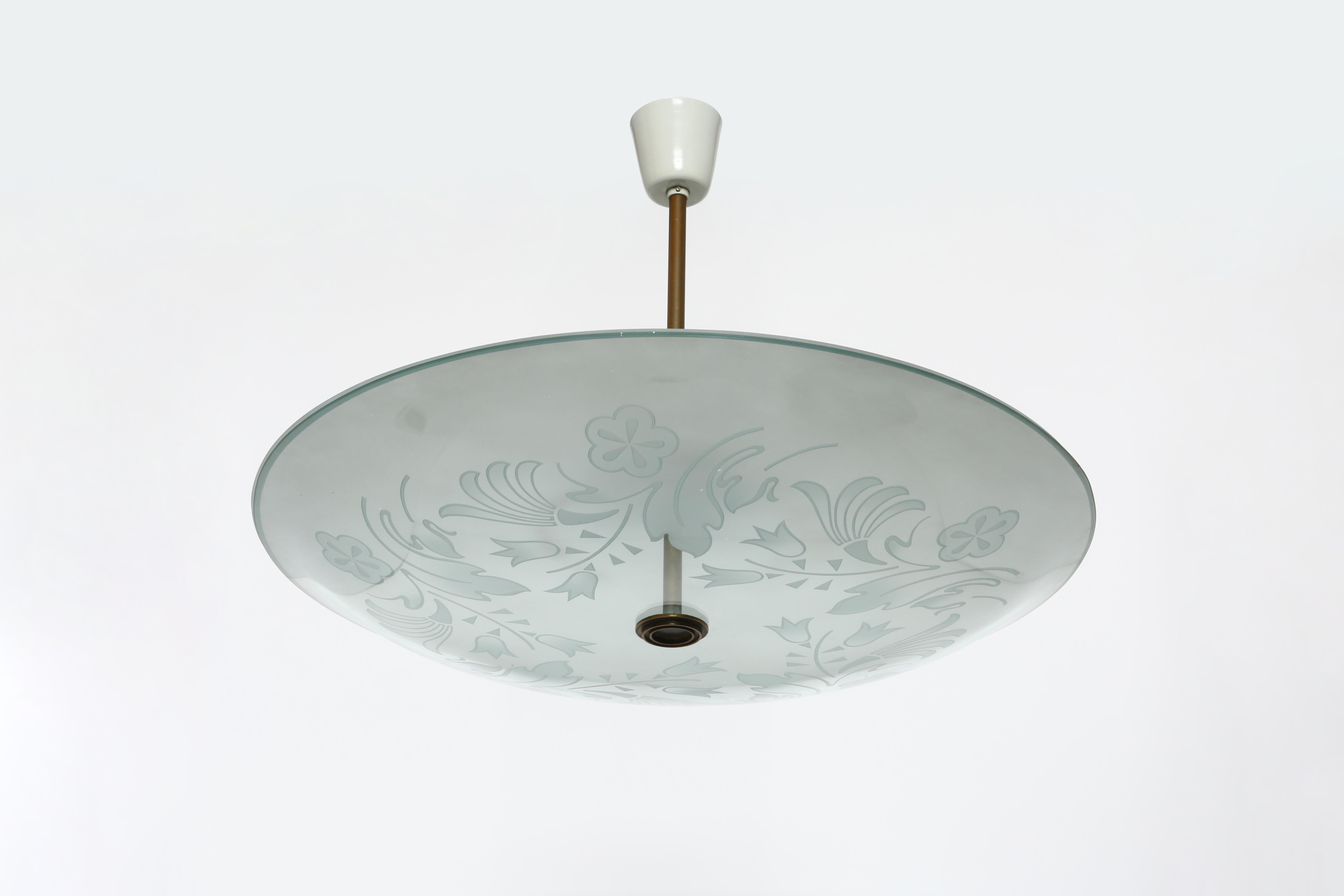 italien Plafonnier à suspension Fontana Arte by Pietro Chiesa, Italie circa 1940s en vente