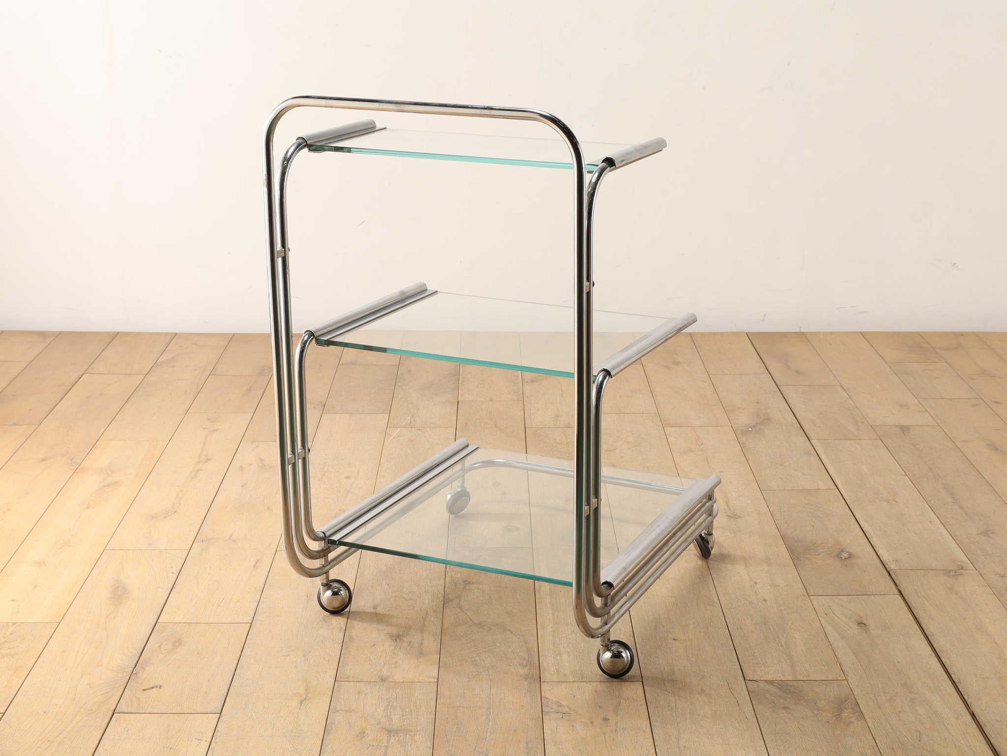 Verchromter Fontana Arte-Teewagen 1970er Jahre (Glas) im Angebot