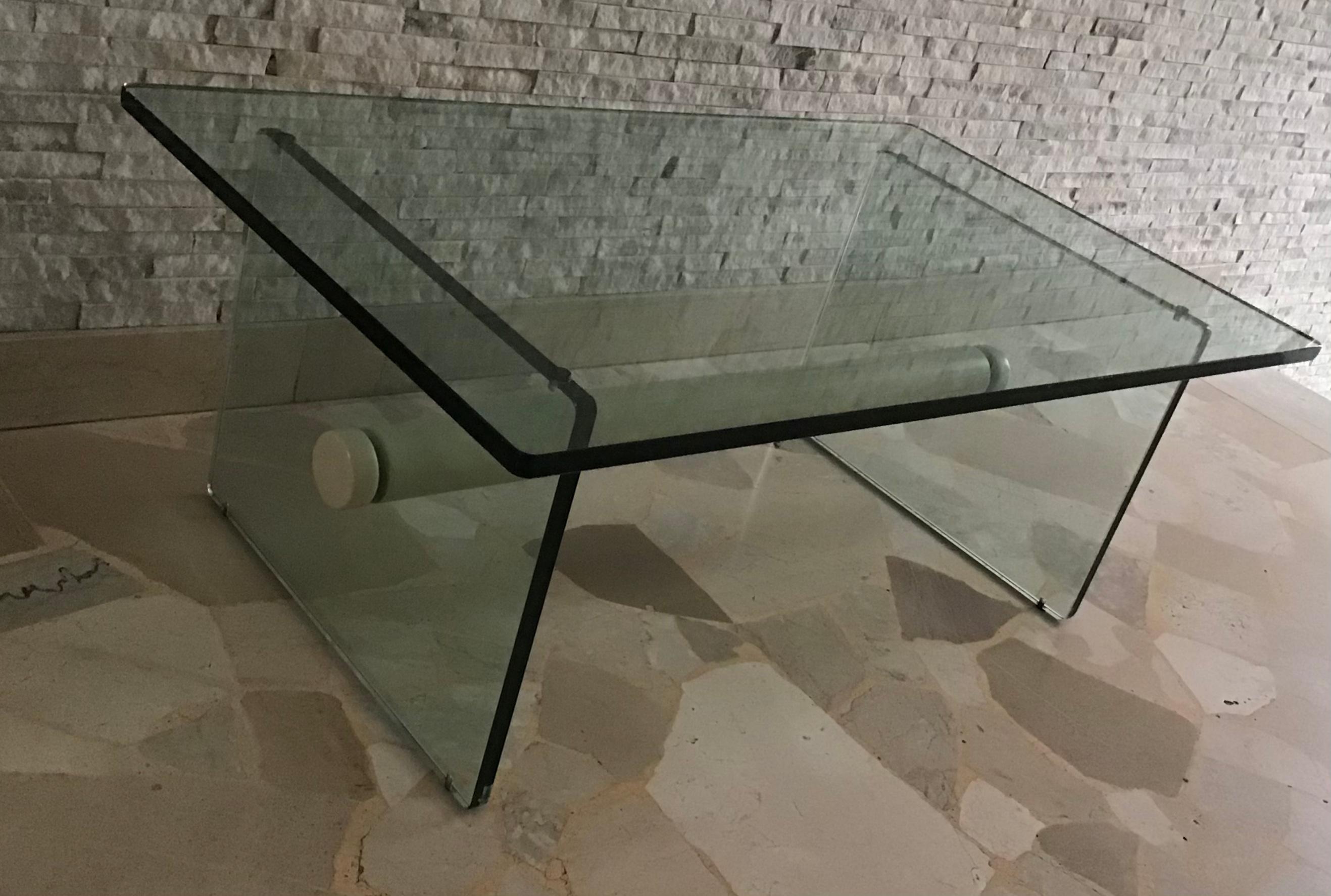 Fontana Arte Coffee Table Glass Metal 1969 Italy In Excellent Condition For Sale In Milano, IT