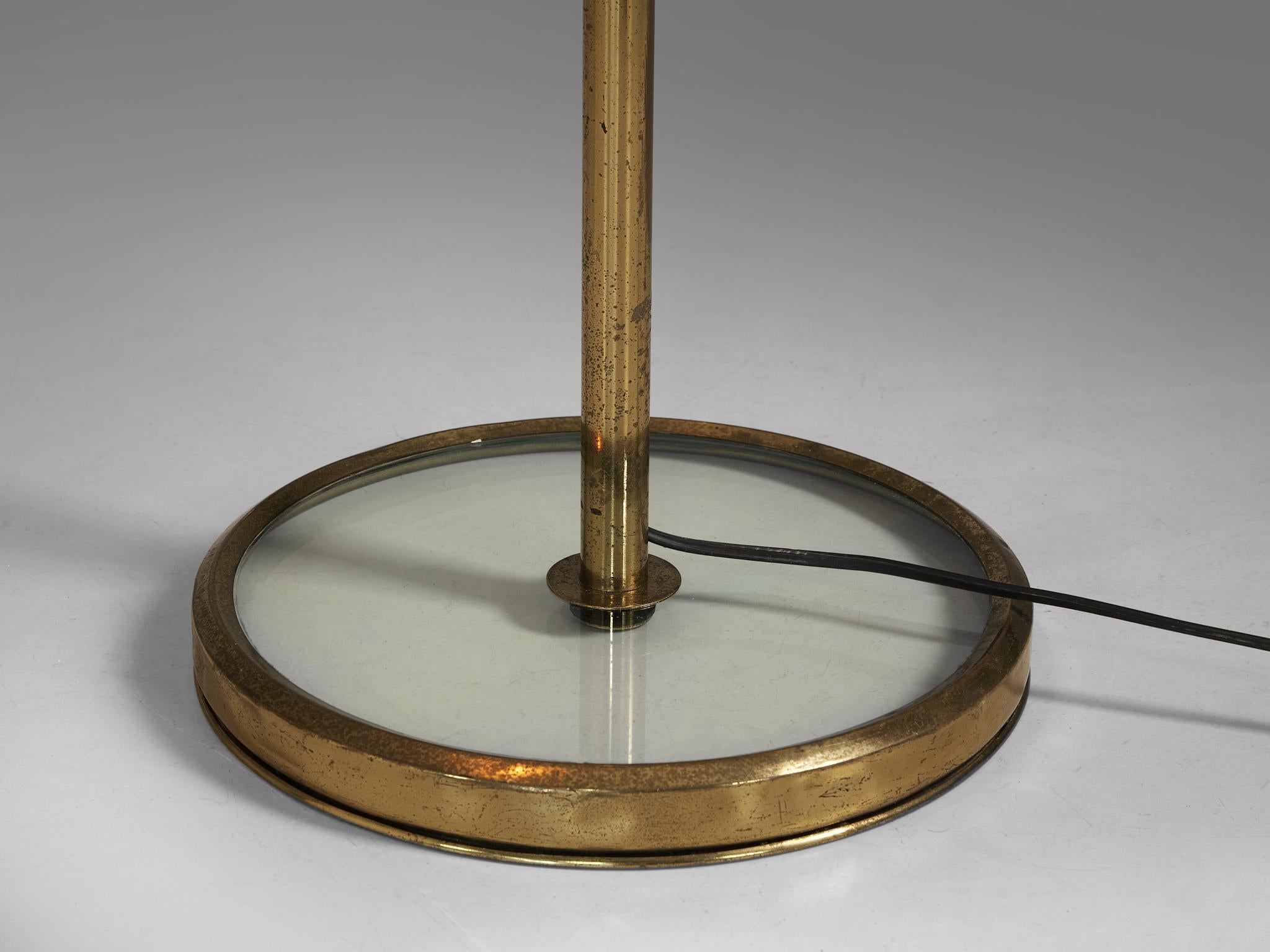 Fontana Arte Floor Lamp in Patinated Brass and Glass For Sale 1