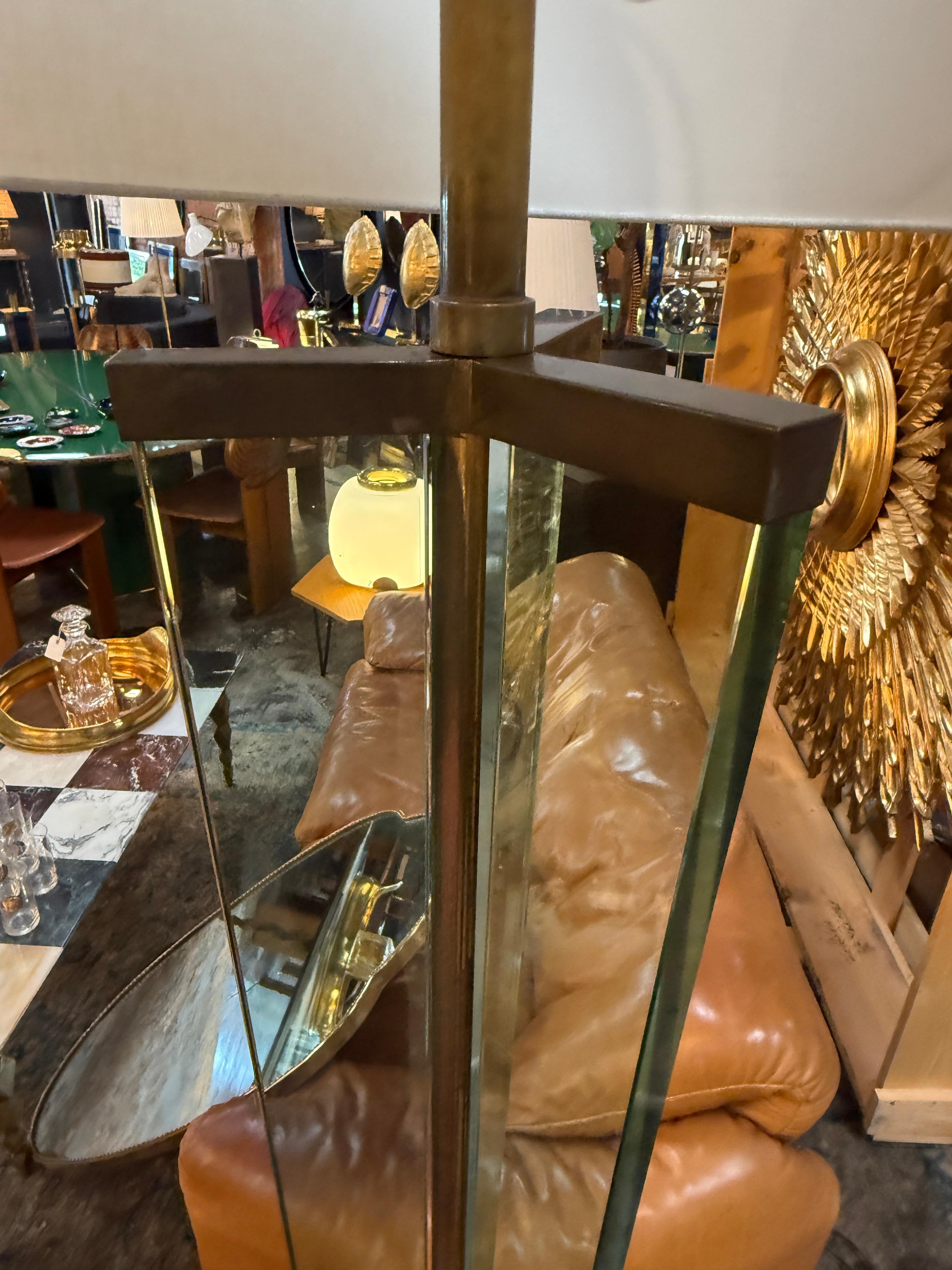 Lámpara de pie Fontana Arte, Italia 1940 Moderno de mediados de siglo en venta