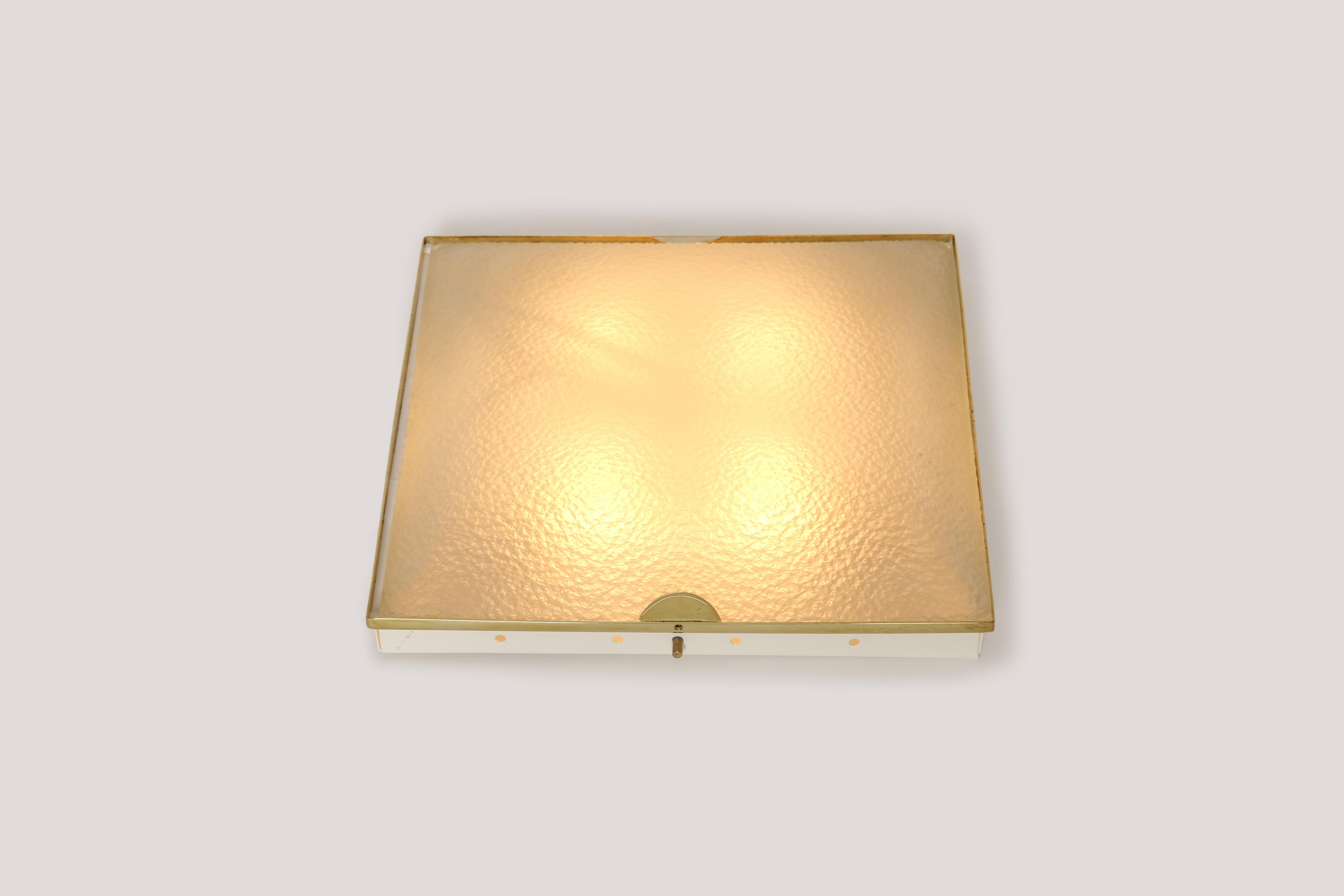 Milieu du XXe siècle Fontana Arte, lampe à encastrer, modèle 1940, Italie, vers les années 1960. en vente