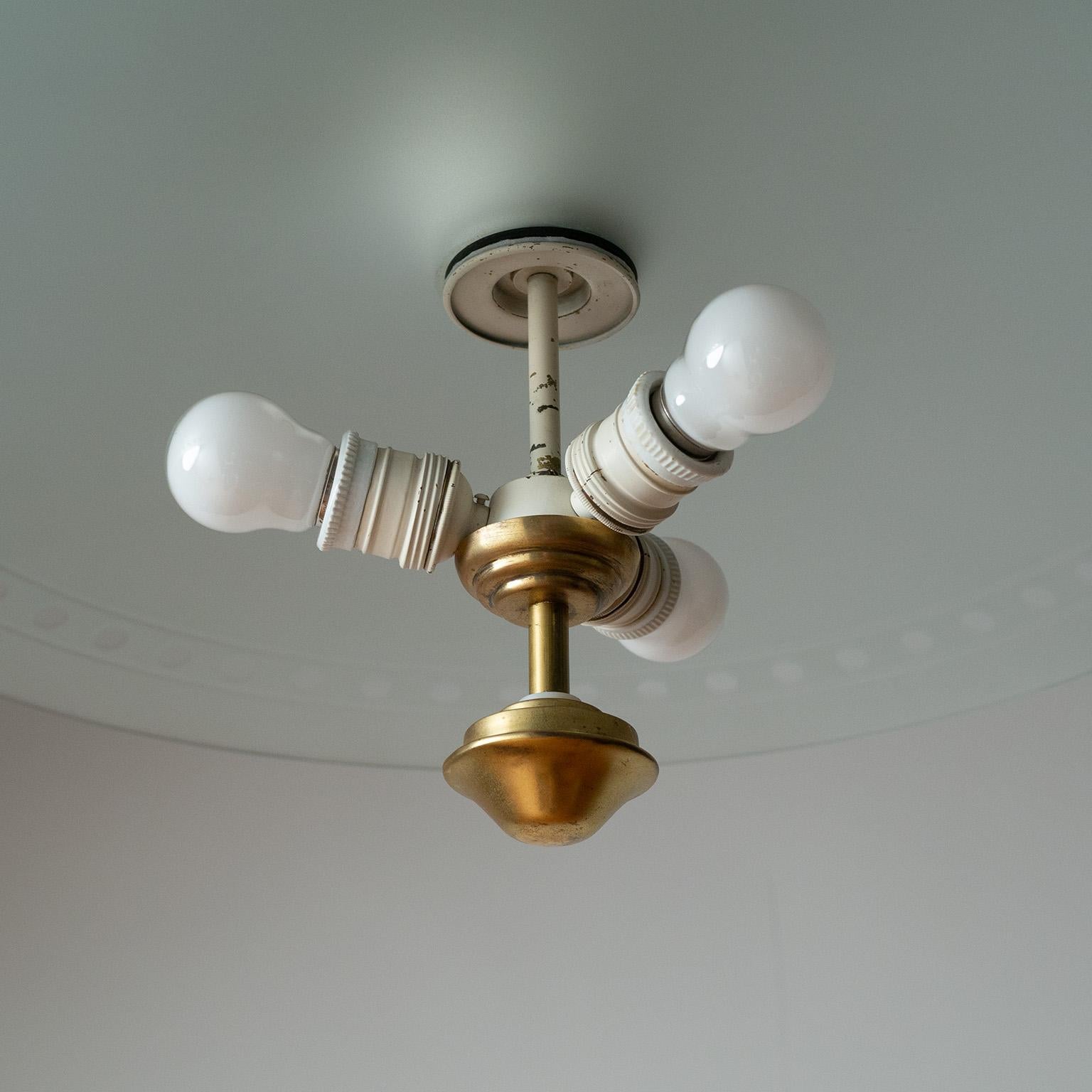 Metà XX secolo Lampadario in vetro e ottone di Fontana Arte, anni '40 in vendita
