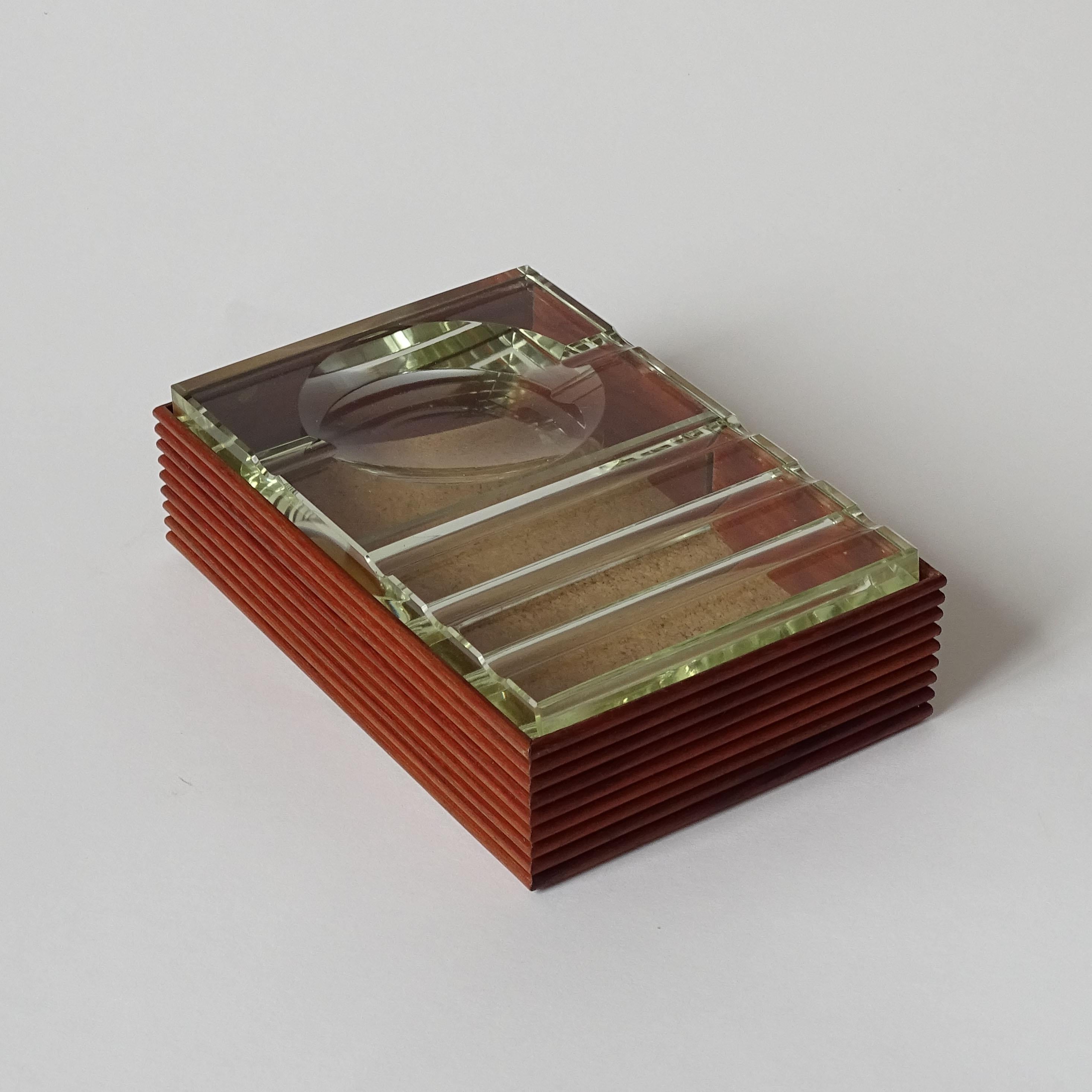 Mid-20th Century Fontana Arte Glass Cork and Wood Smokers Cigarette Box, Italy, 1950s For Sale