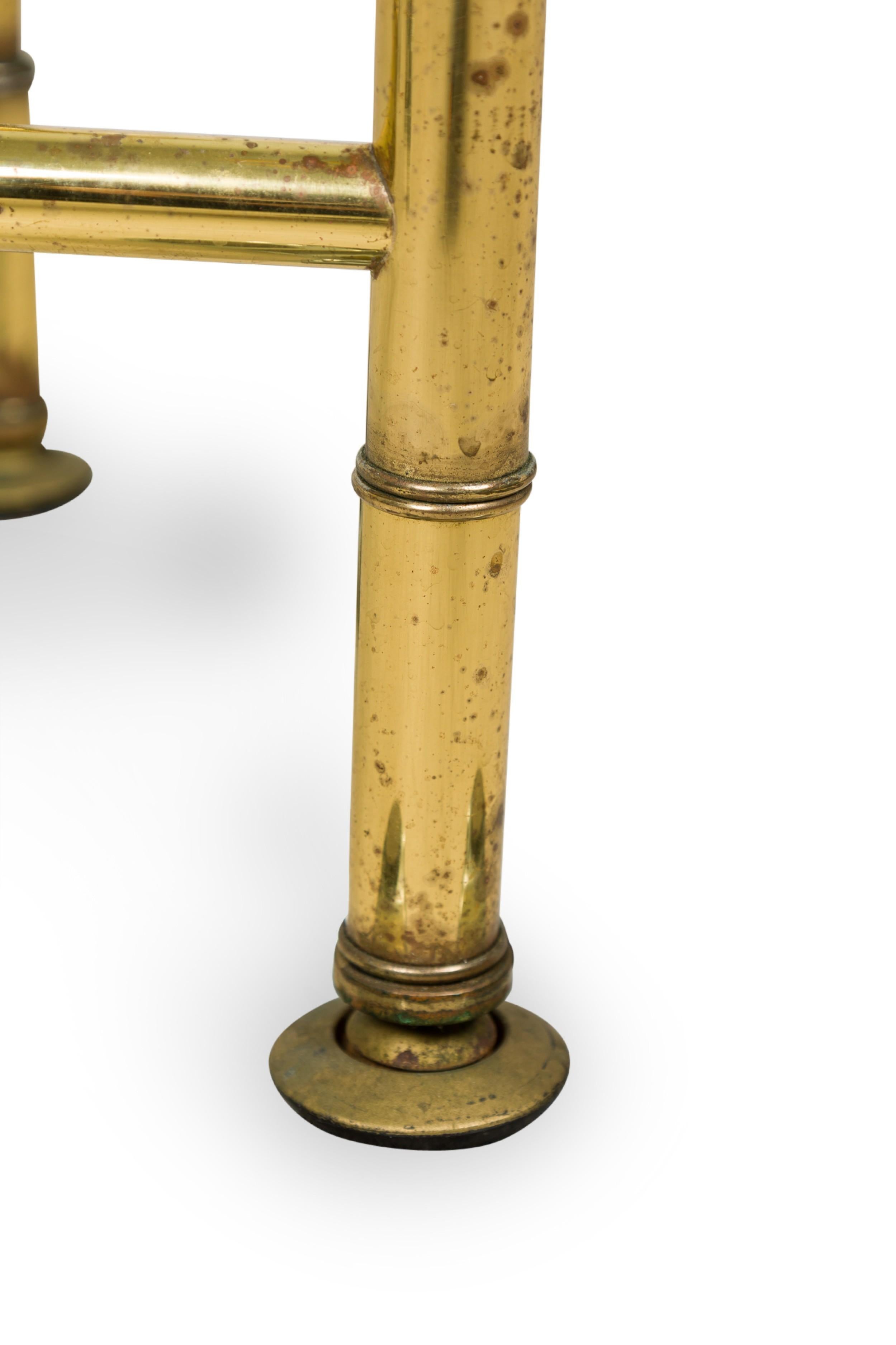 Fontana Arte Italienisch Mitte des Jahrhunderts Messing und Glas Low / Couchtisch im Angebot 2