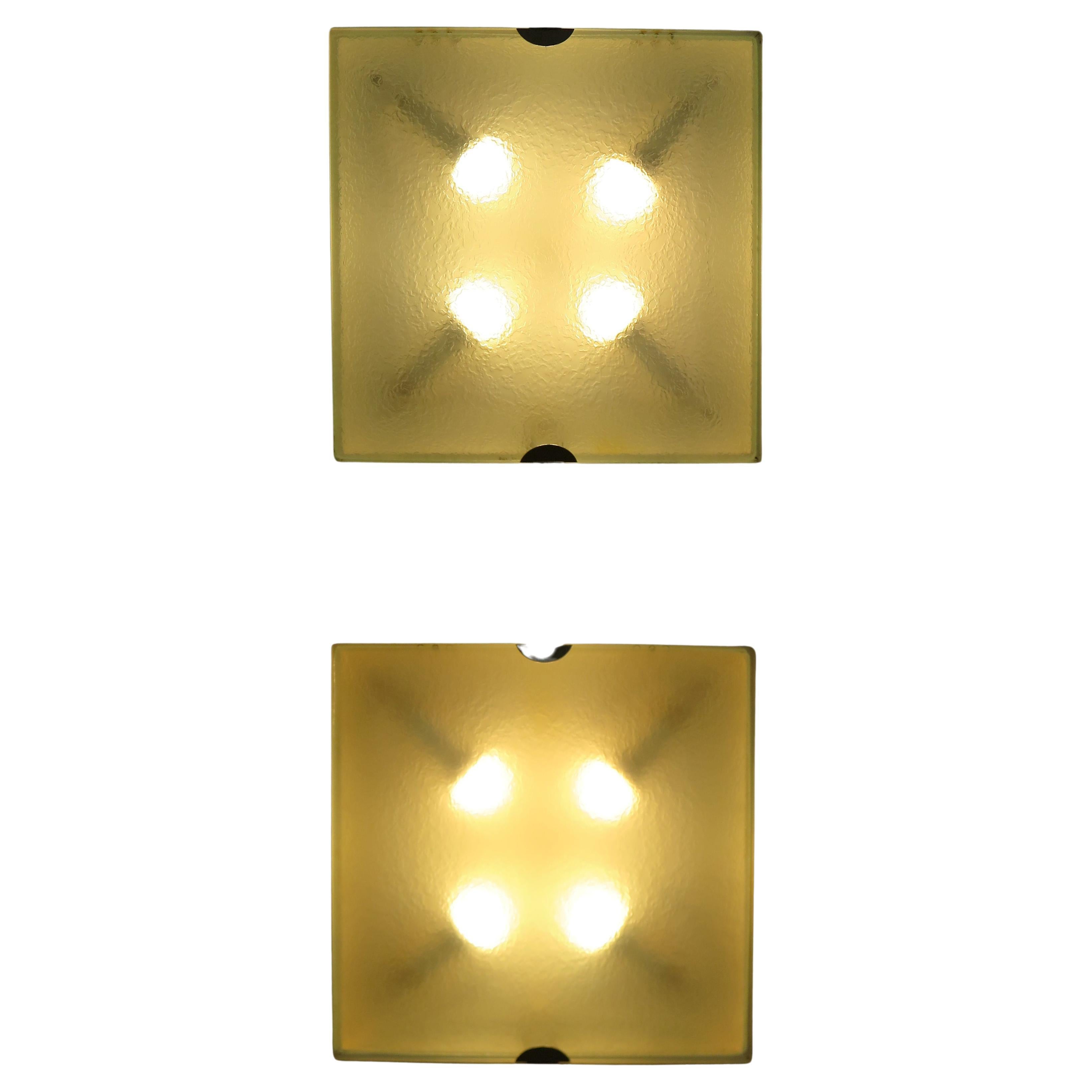 Fontana Arte - Lampade da parete in vetro e metallo del Medioevo 1960s