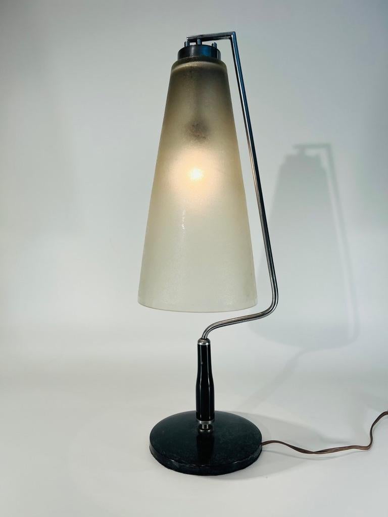 Incredible FONTANA ARTE italian 1960 white glass, marble and wood table lamp.