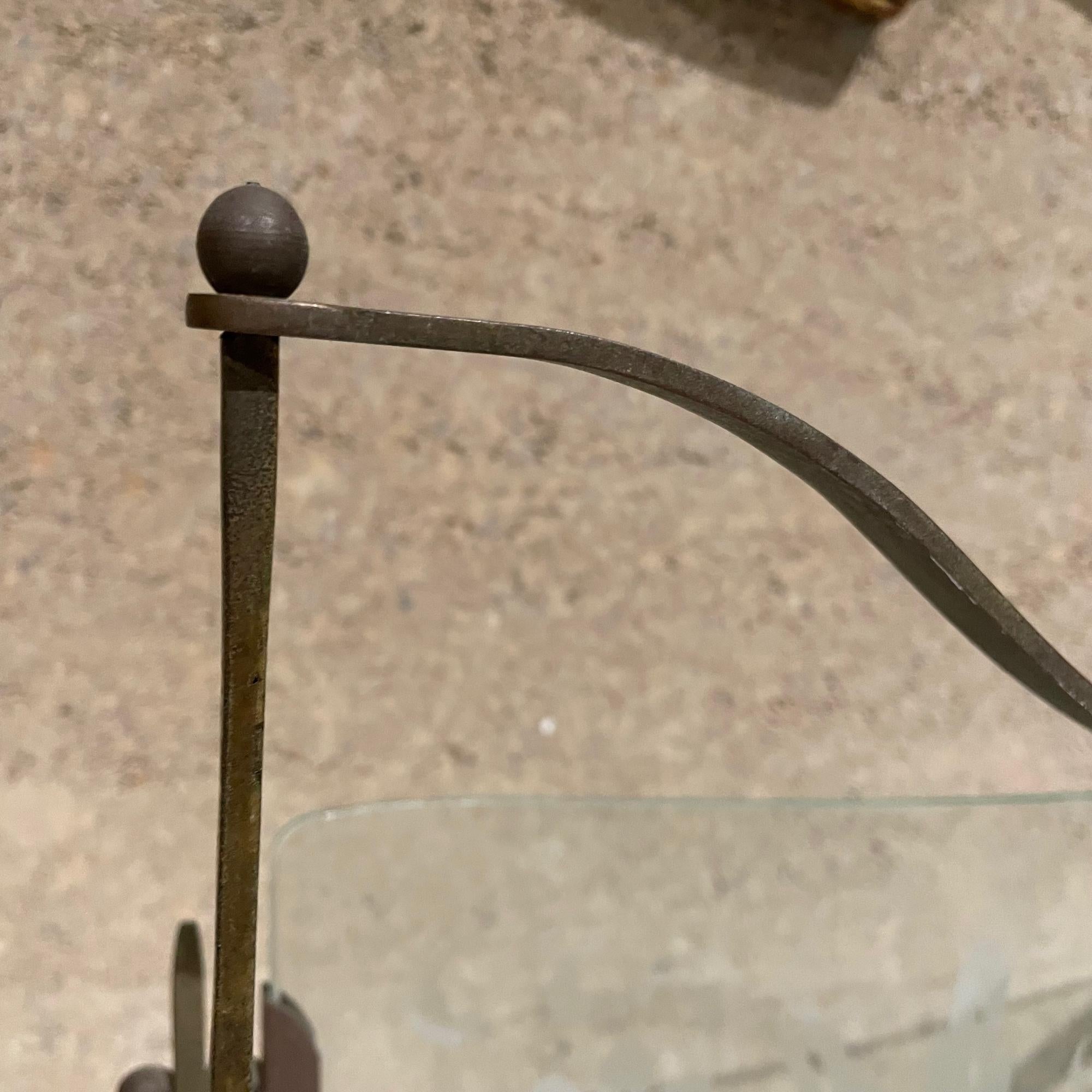 Milieu du XXe siècle 1950 Fontana Arte Porte-revues Verre d'art vénitien à fleurs Italie en vente