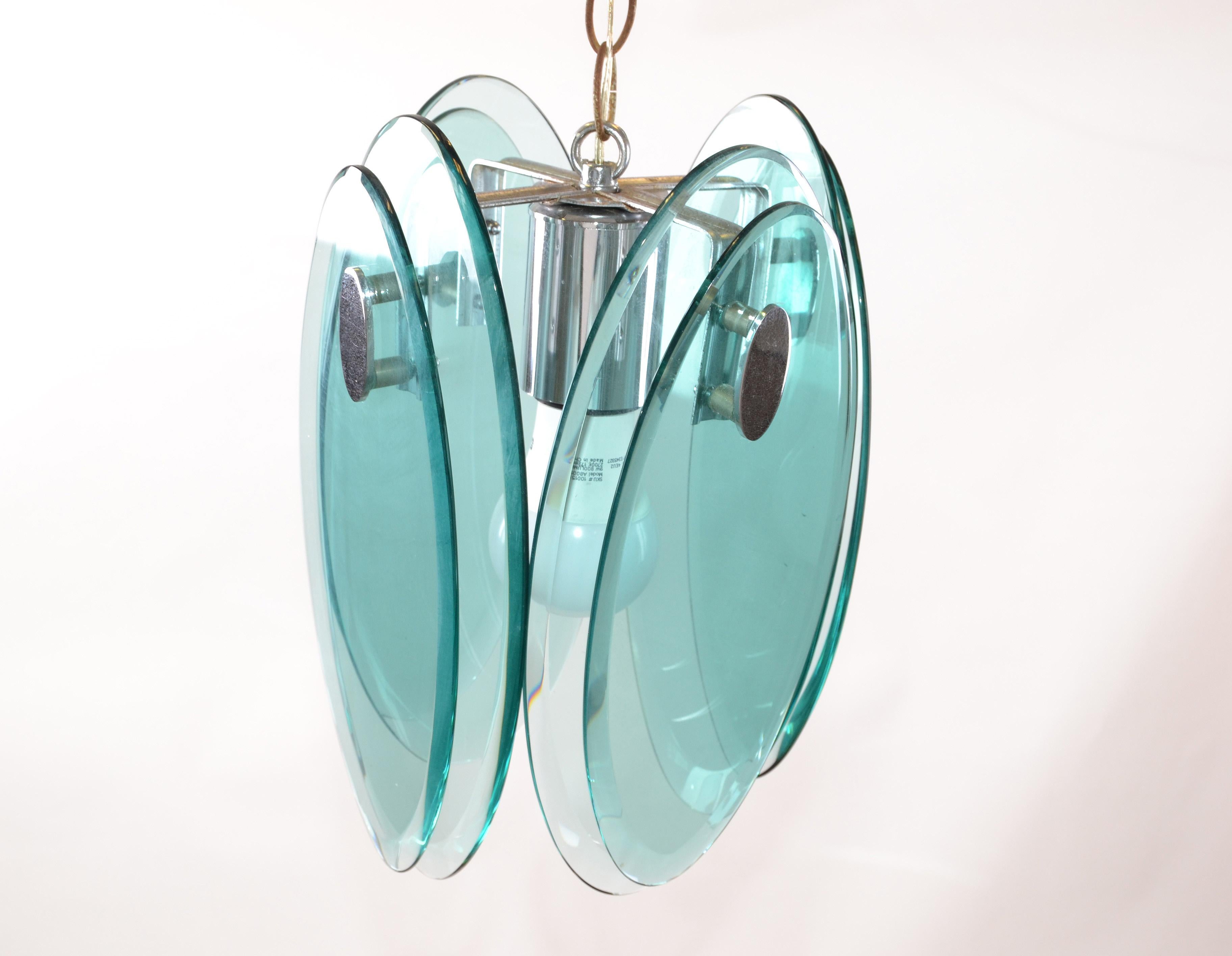 Fontana Arte Mid-Century Modern Beveled Glass and Chrome Pendant Light Fixture For Sale 1