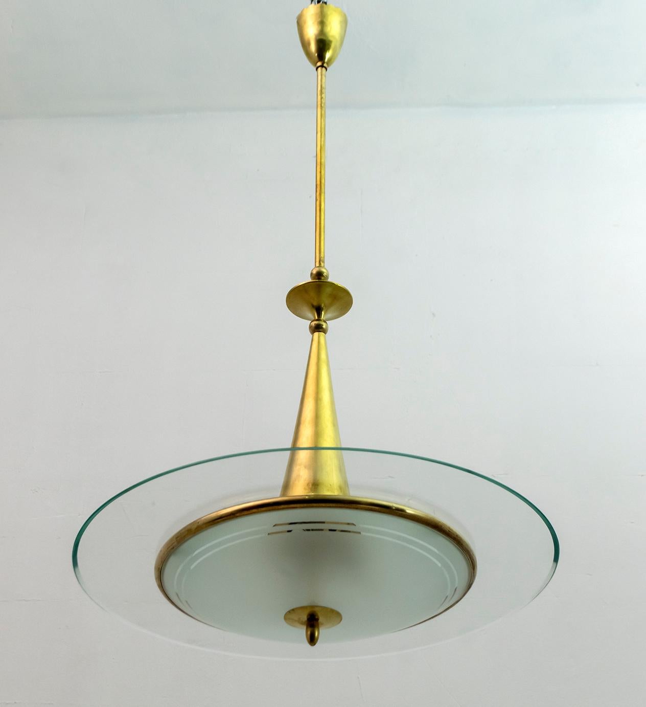 Mid-20th Century Fontana Arte Mid-Century Modern Italian Brass and Glass Chandelier, 1950s