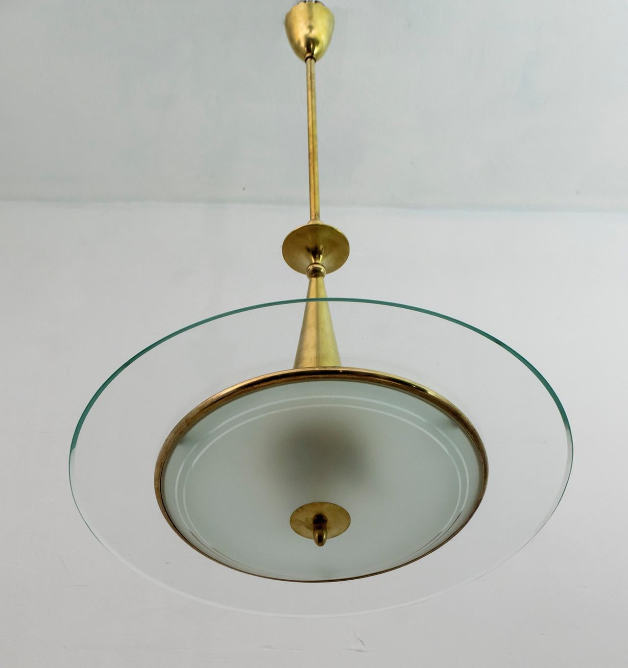 Fontana Arte Mid-Century Modern Italian Brass and Glass Chandelier, 1950s 1