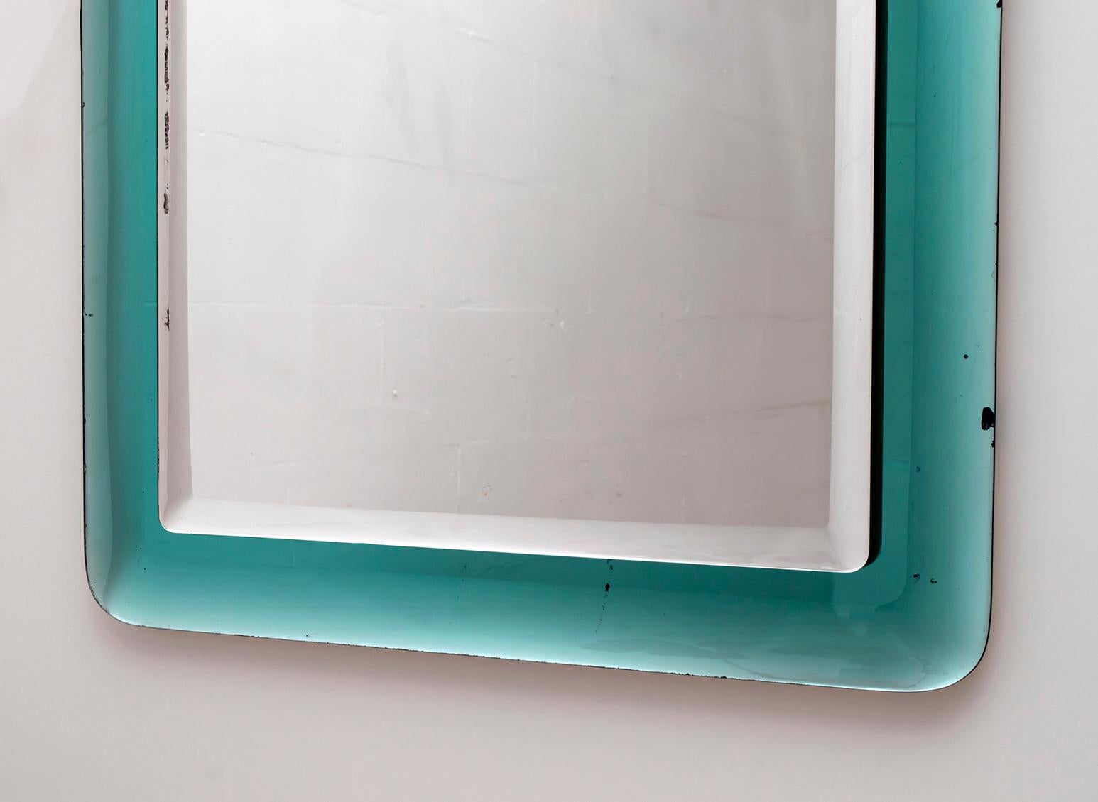 Fontana Arte Mid-Century Modern Italian Concave Wall Green Mirror, 1965 6