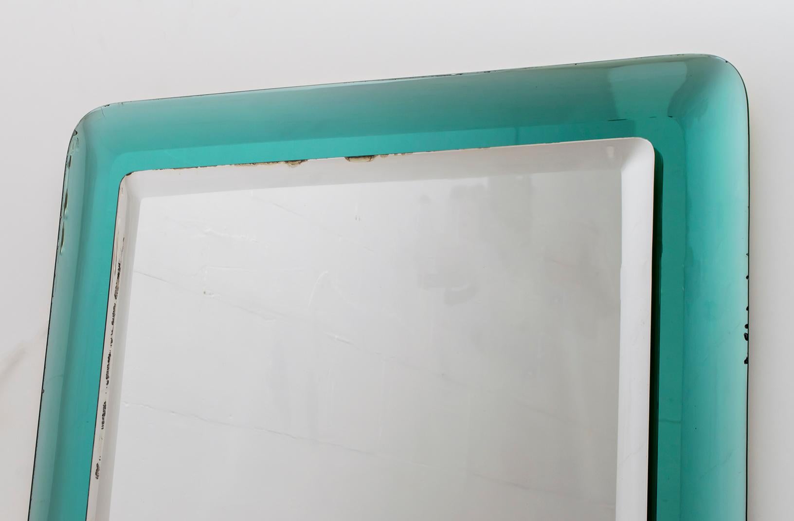 Fontana Arte Mid-Century Modern Italian Concave Wall Green Mirror, 1965 5