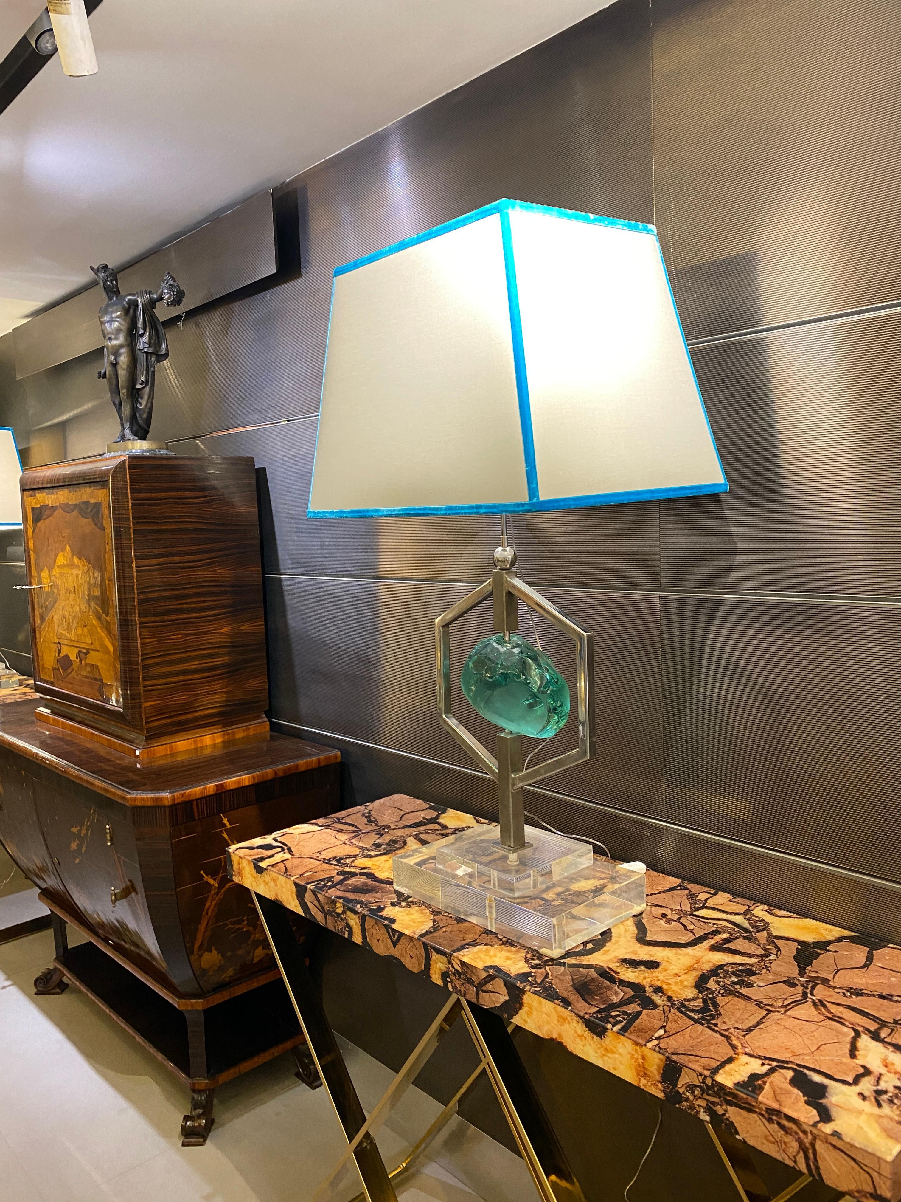 Fontana Arte Mid-Century Pair of Striking Table Lights Attributed to Max Ingrand In Good Condition For Sale In Rome, IT