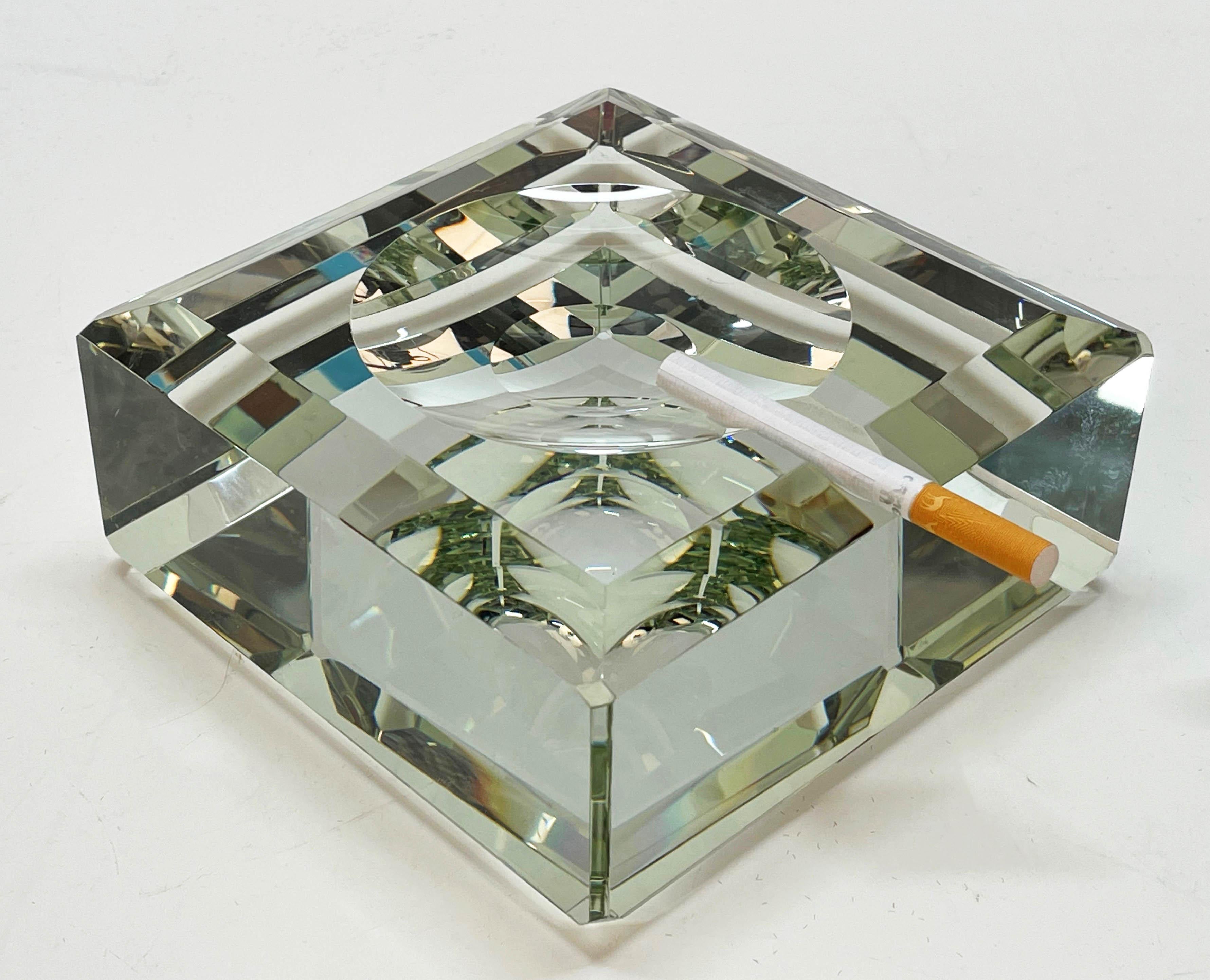 Fontana Arte Midcentury Crystal Glass Italian Squared Ashtray with Mirror, 1960s 10