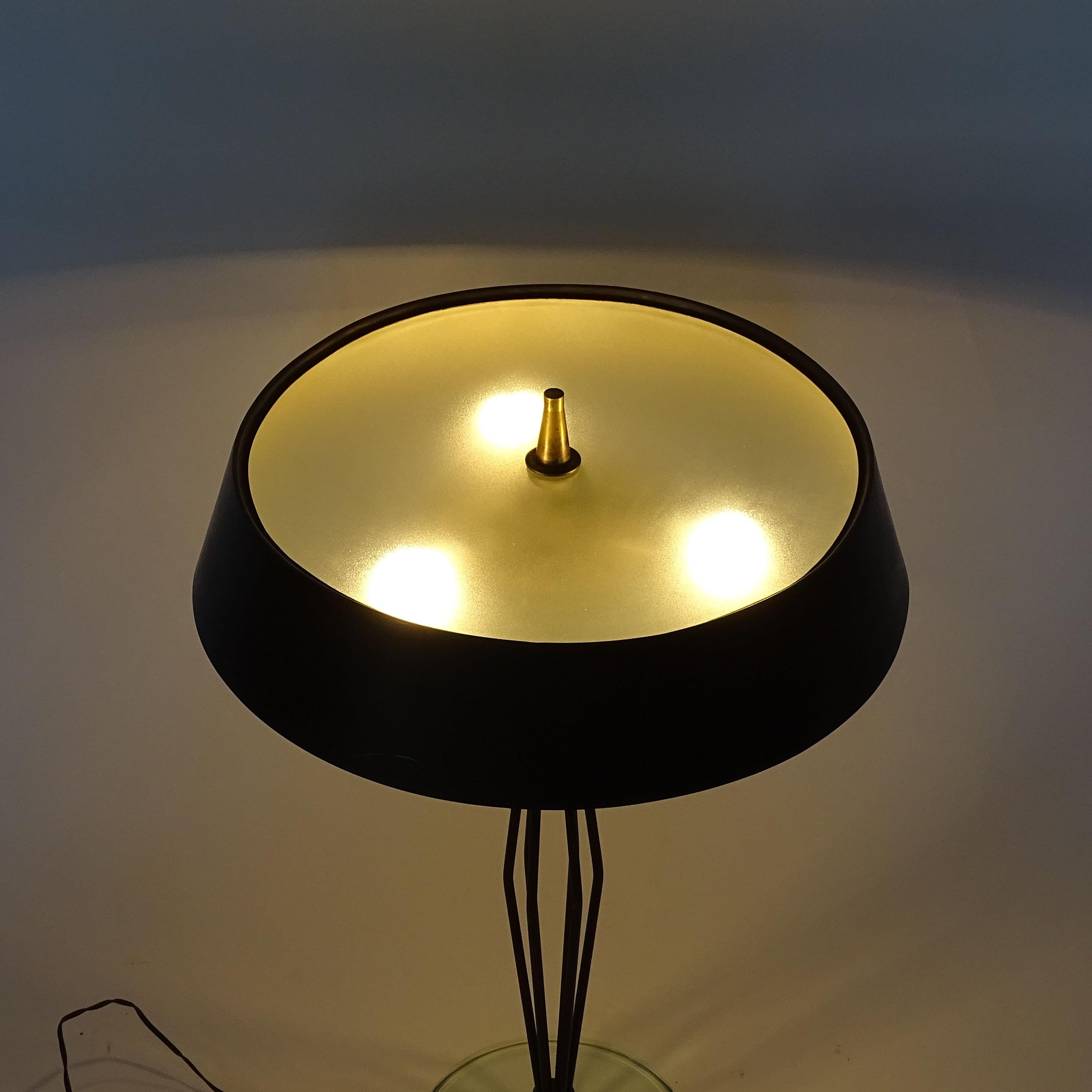 Mid-Century Modern Fontana Arte Model 1959 Table Lamp, Italy, 1950s For Sale