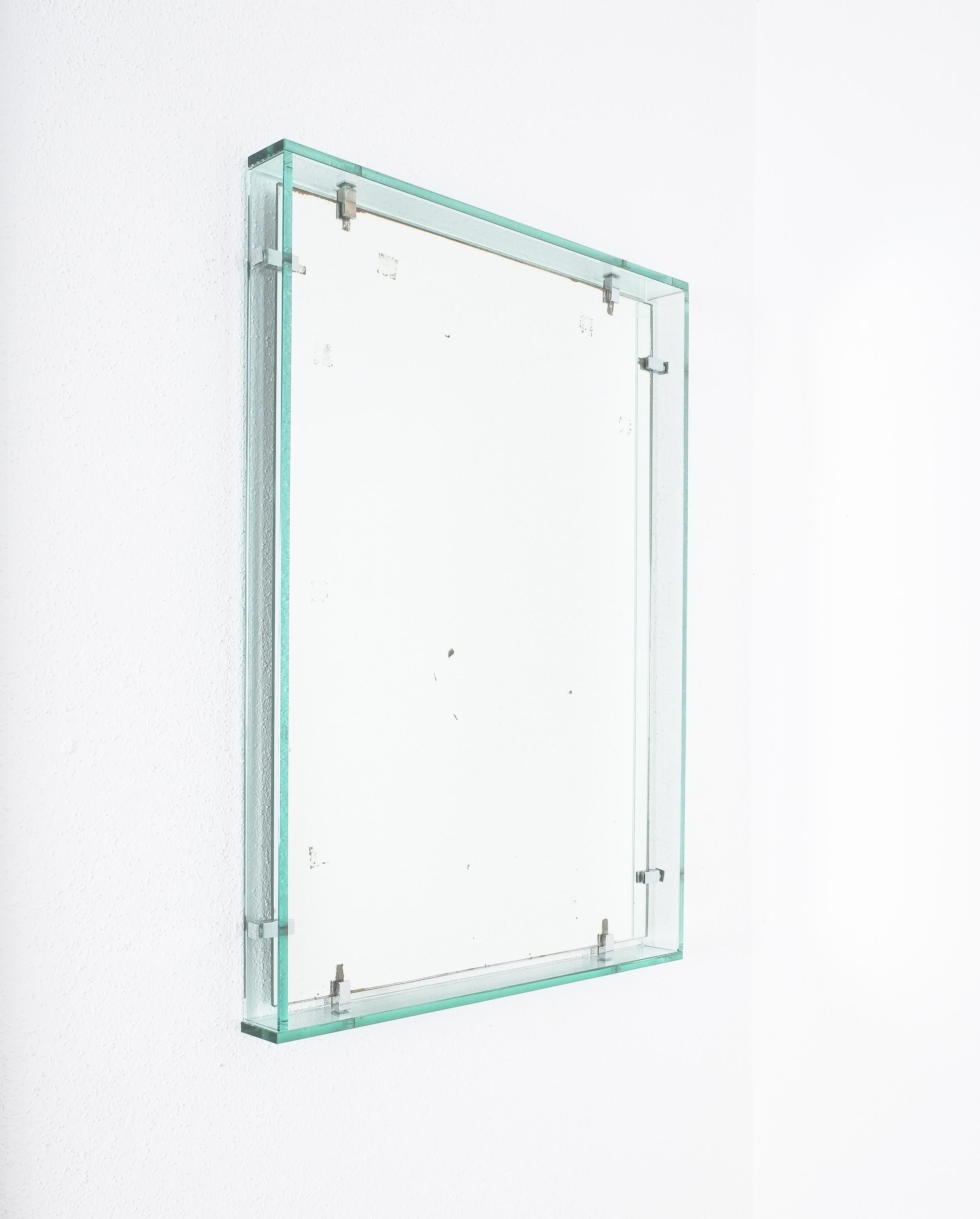 Mid-Century Modern Fontana Arte Model 2014 Rectangular Floating Glass Mirrors, One of Two, 1960