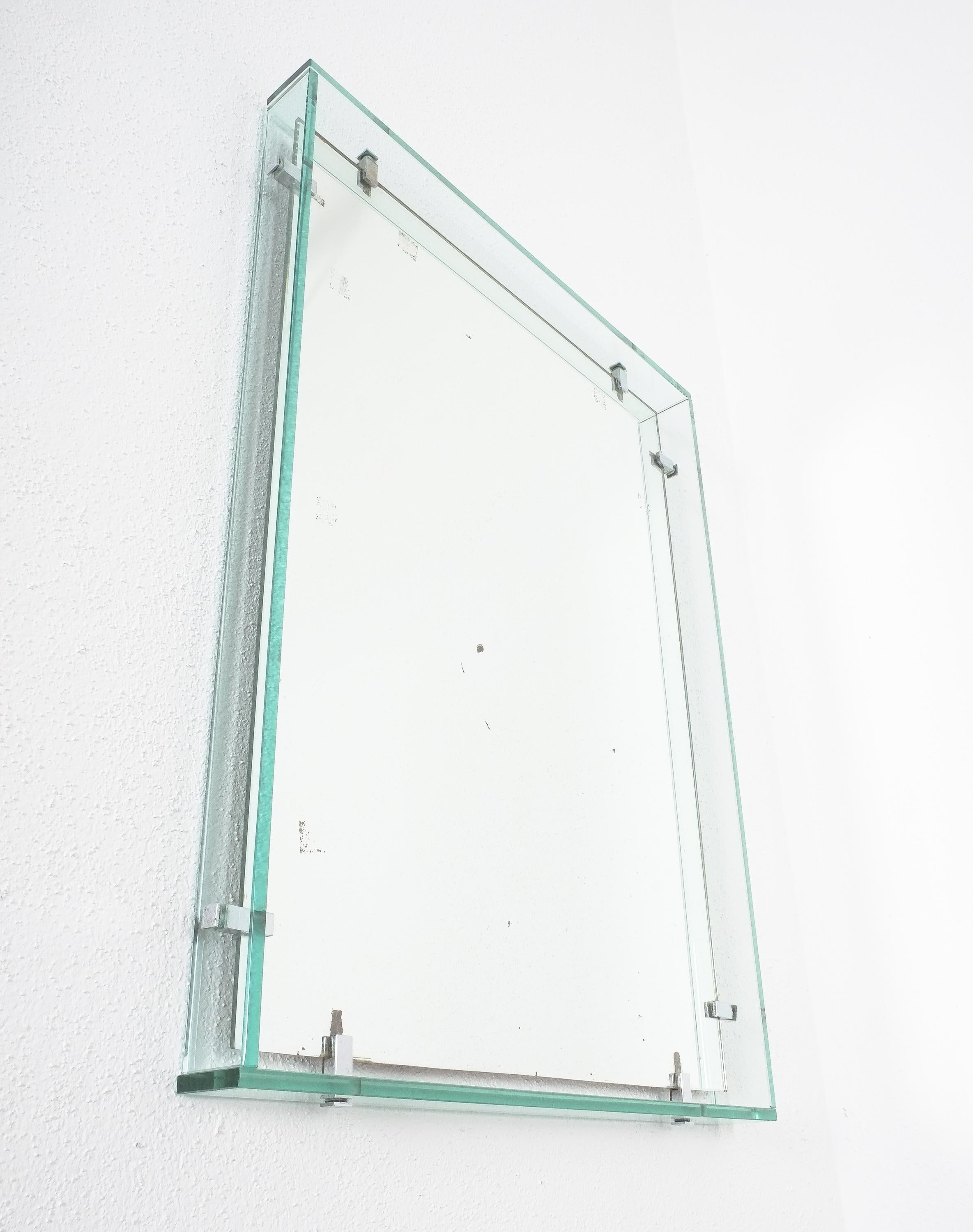 Italian Fontana Arte Model 2014 Rectangular Floating Glass Mirrors, One of Two, 1960