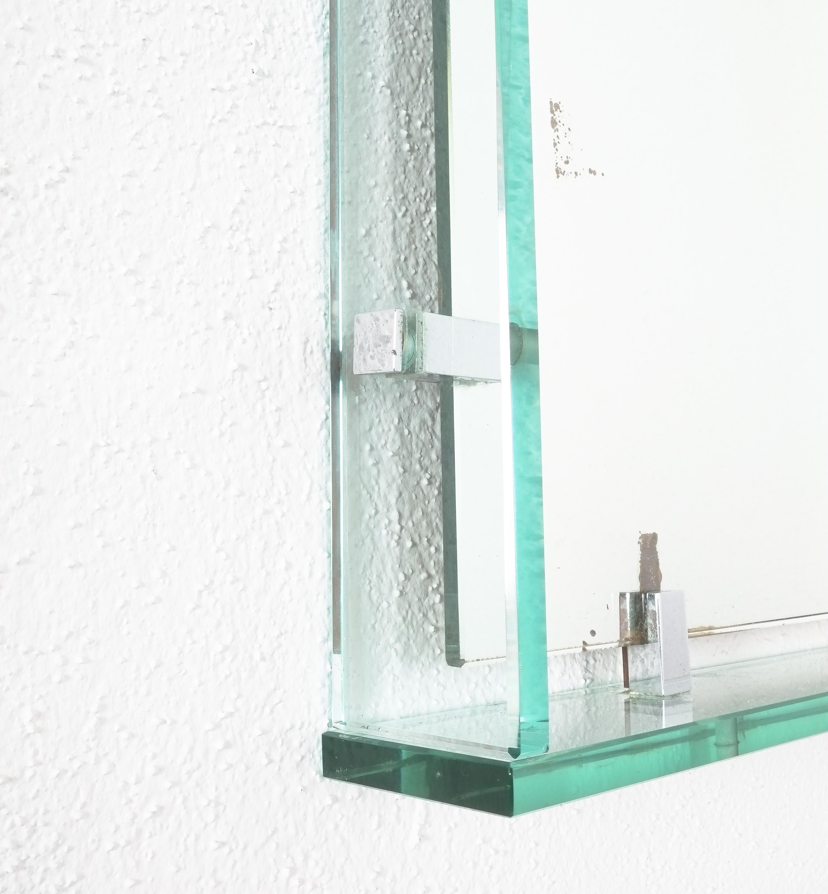 Brass Fontana Arte Model 2014 Rectangular Floating Glass Mirrors, One of Two, 1960
