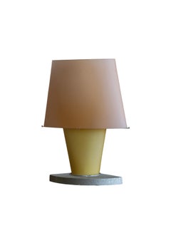 Fontana Arte Model 2892 Lampe de table en verre dépoli de Daniela Puppa