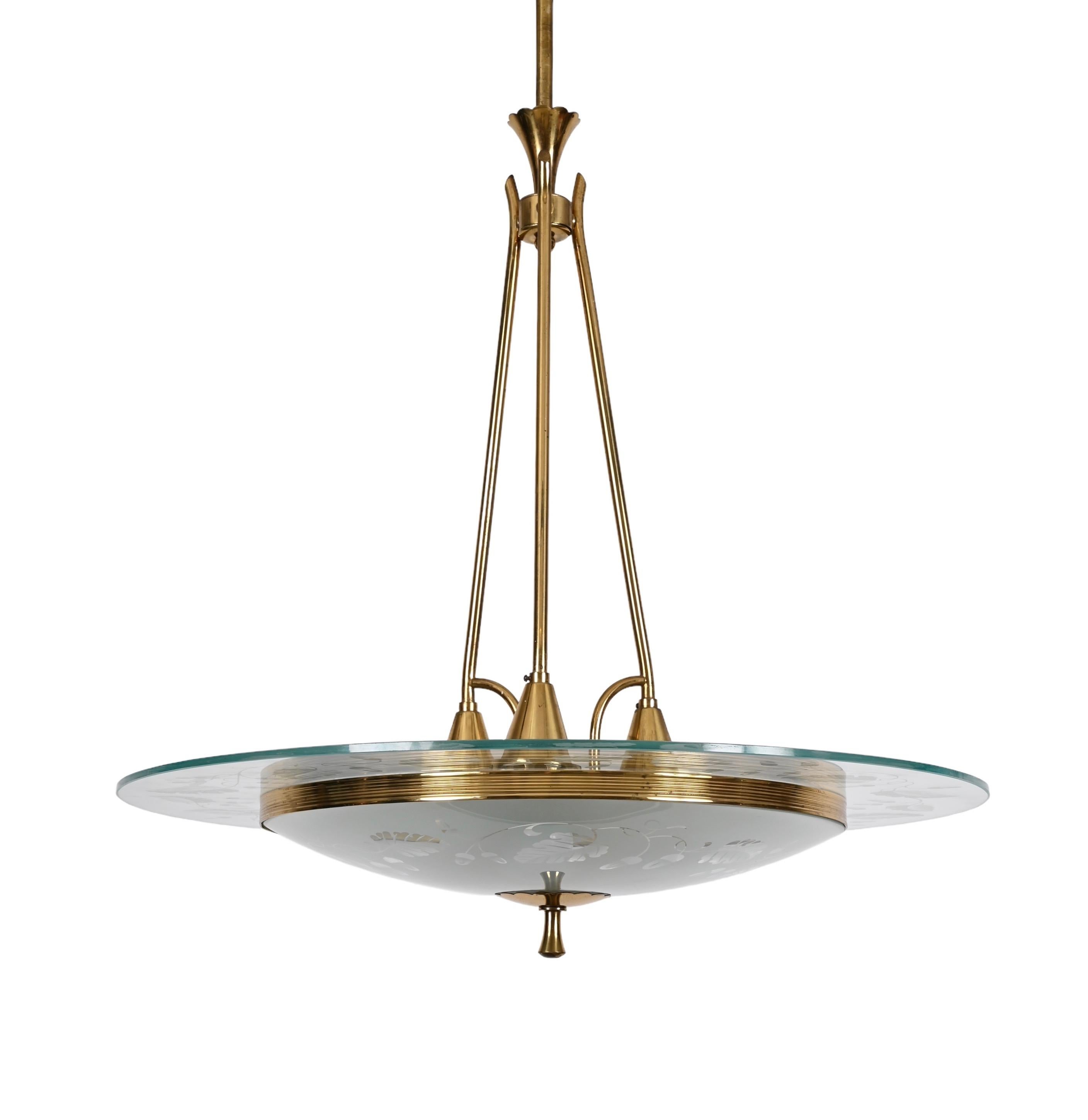 20th Century Fontana Arte Murano Glass and Brass Italian Chandelier, Pietro Chiesa, 1940s For Sale