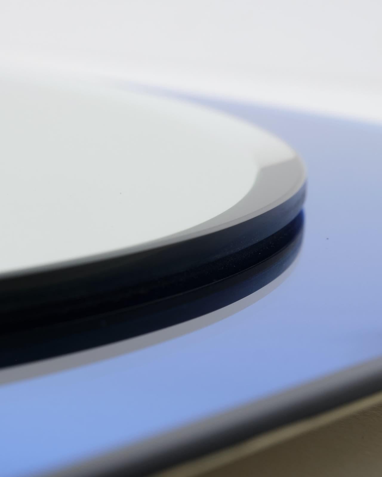 Fontana Arte, Miroir ovale à bords biseautés en vente 1