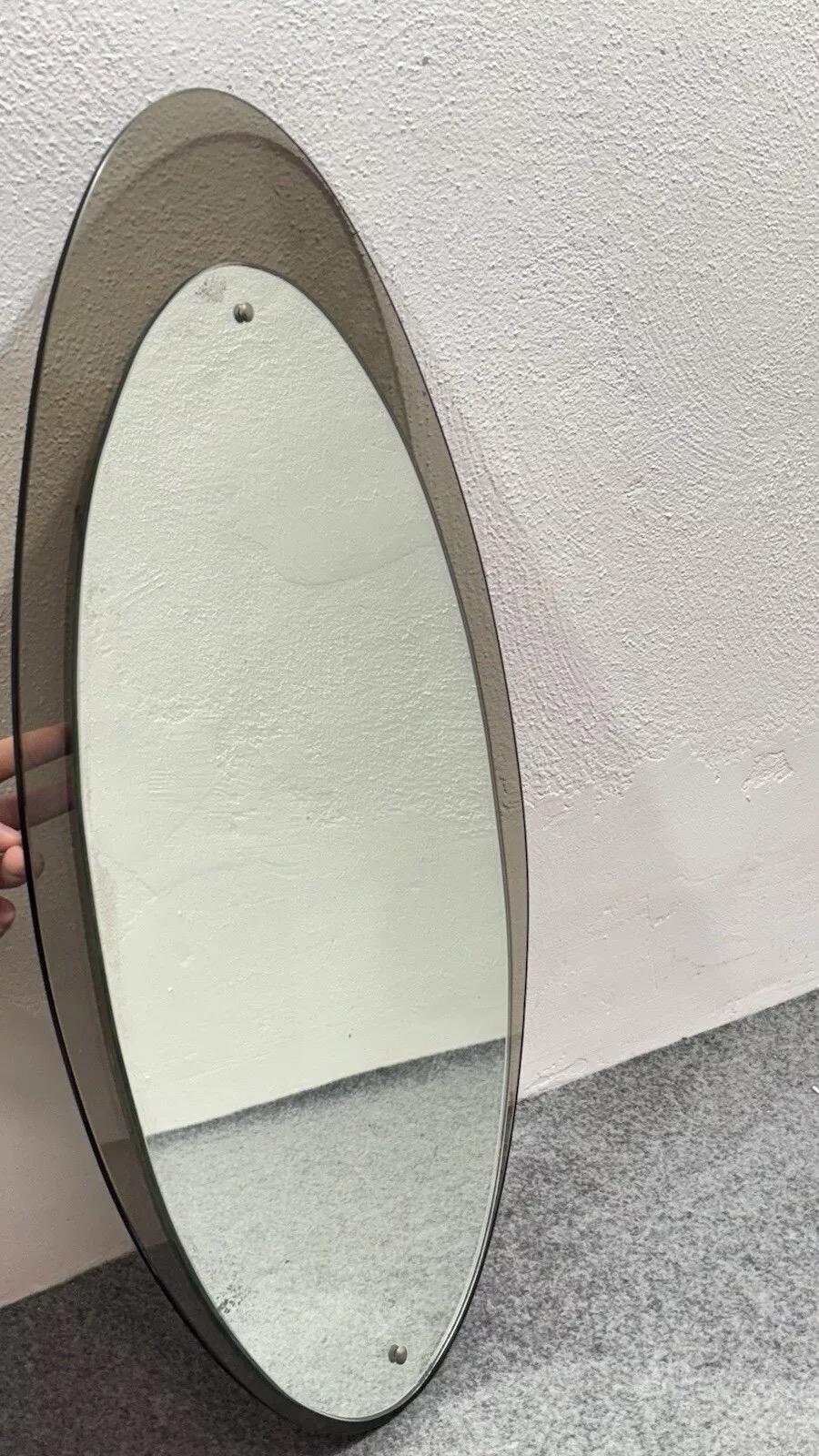Italian Miroir ovale Fontana Arte Design 1960's en vente