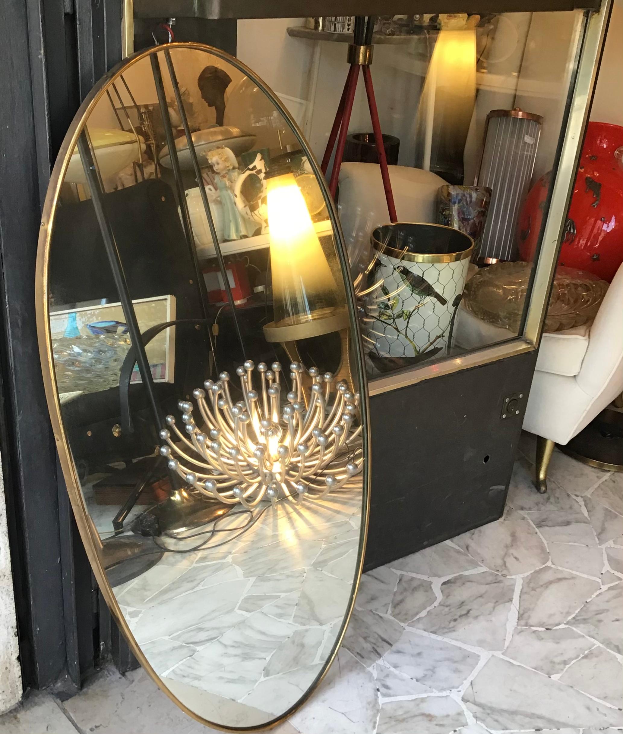 Mid-20th Century Fontana Arte  Ovale Mirror Brass Wood Mirrored Glass 1950 Italy  For Sale
