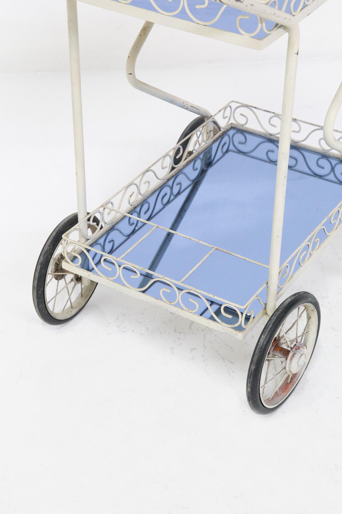 Mid-20th Century Fontana Arte Painted Iron and Blue Glass Trolley 'Attr.' For Sale
