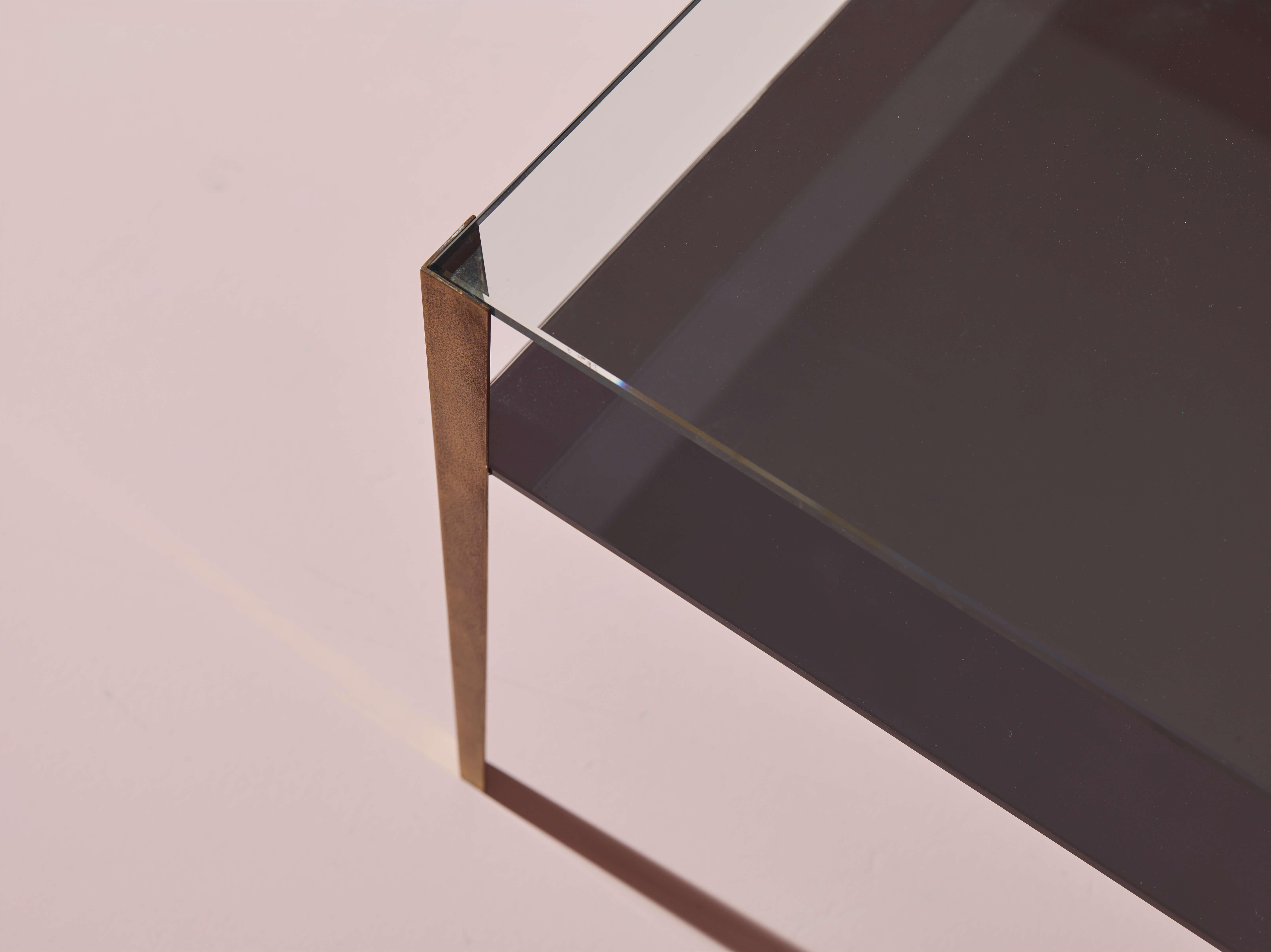 Fontana Arte pair of coffee tables Model 2341 made of brass & glass, Italy 1960s In Good Condition For Sale In Chiavari, Liguria