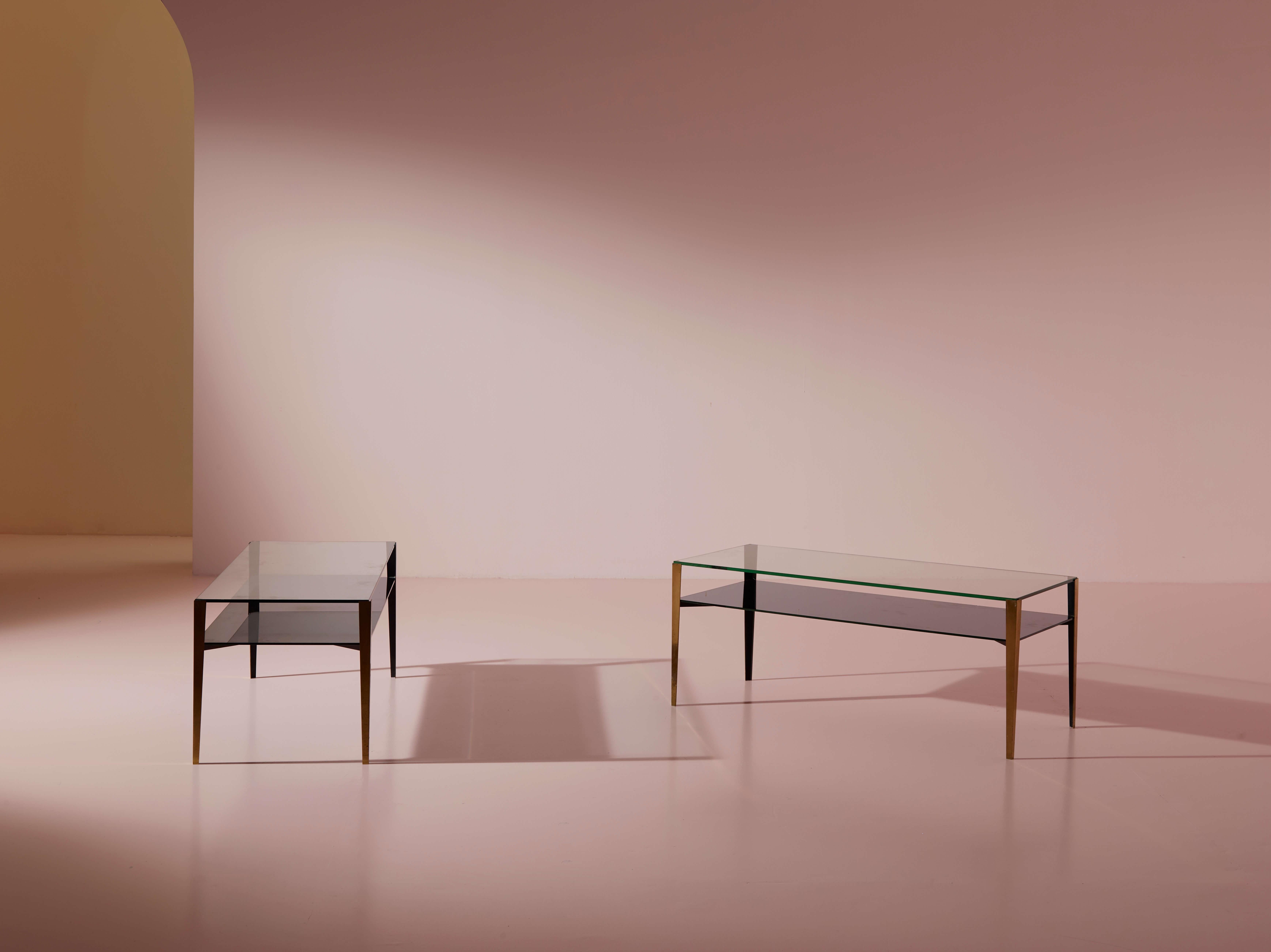 Fontana Arte pair of coffee tables Model 2341 made of brass & glass, Italy 1960s For Sale 1