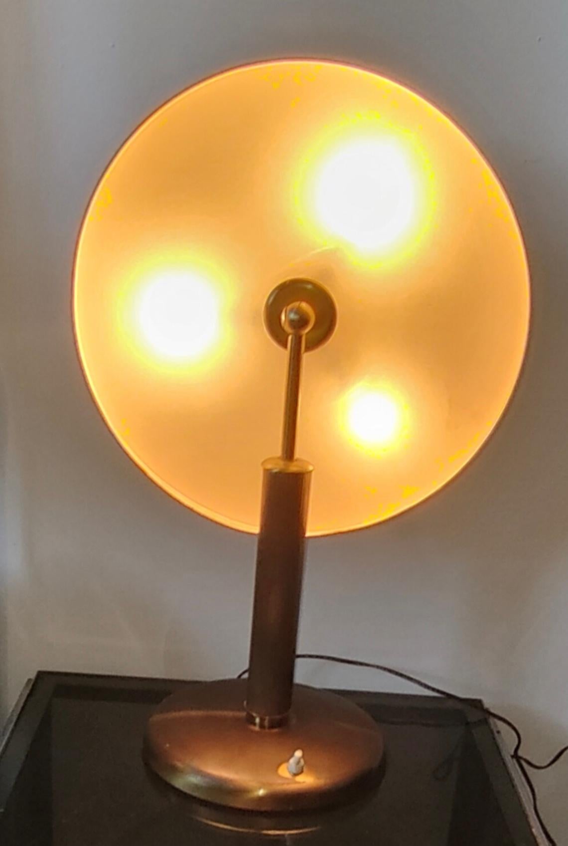 Tischlampe aus Messingglas von Fontana Arte Pietro Chiesa, 1940 im Angebot 4