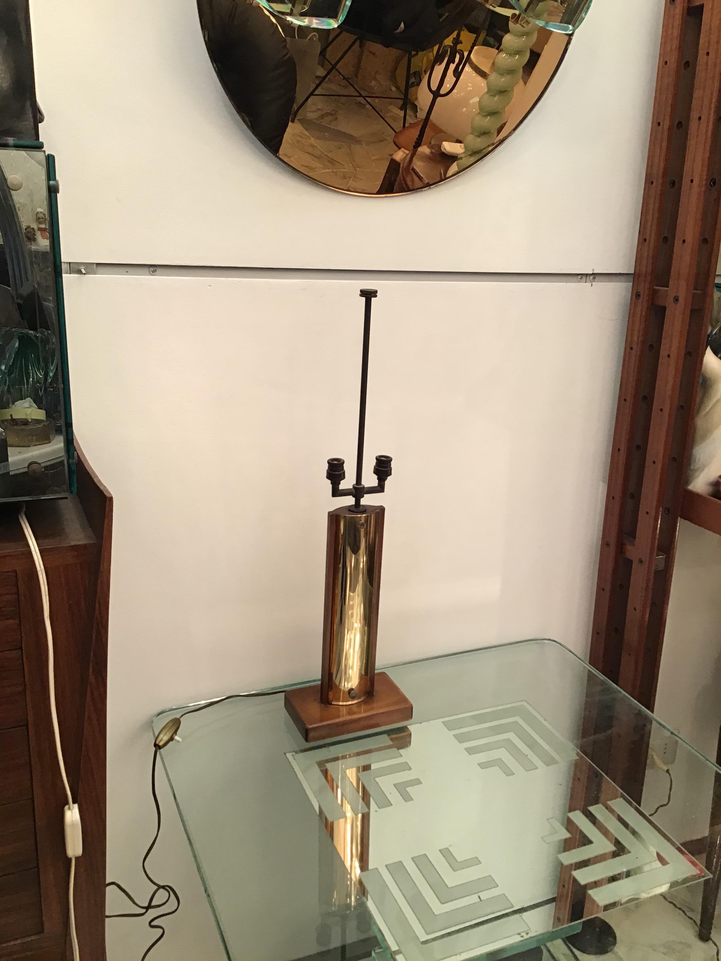 Fontana Arte “Pietro Chiesa “ Table Lamp Coloured Convex Mirrored Glass Brass IT For Sale 14