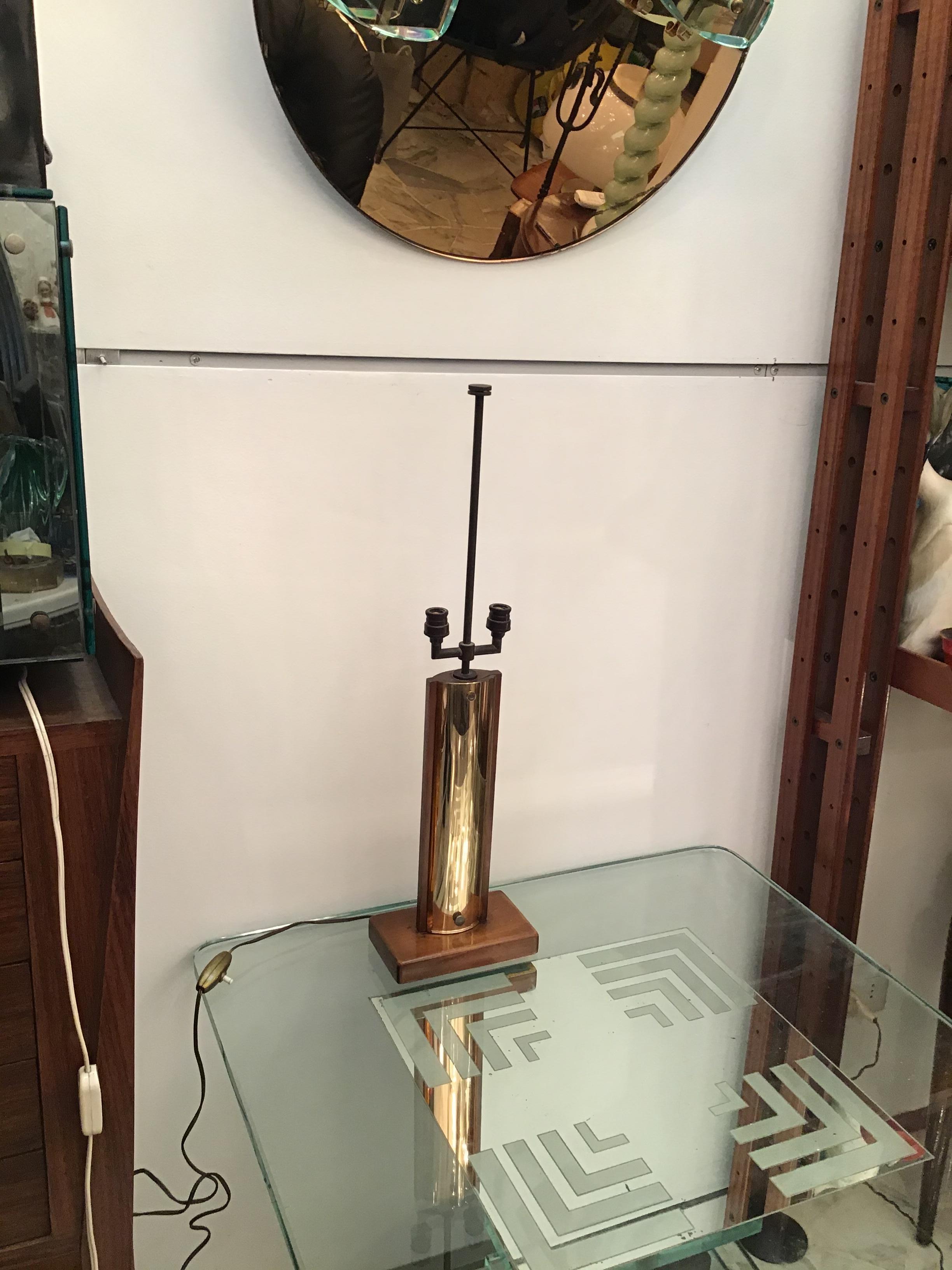 Fontana Arte “Pietro Chiesa “ Table Lamp Coloured Convex Mirrored Glass Brass IT For Sale 15