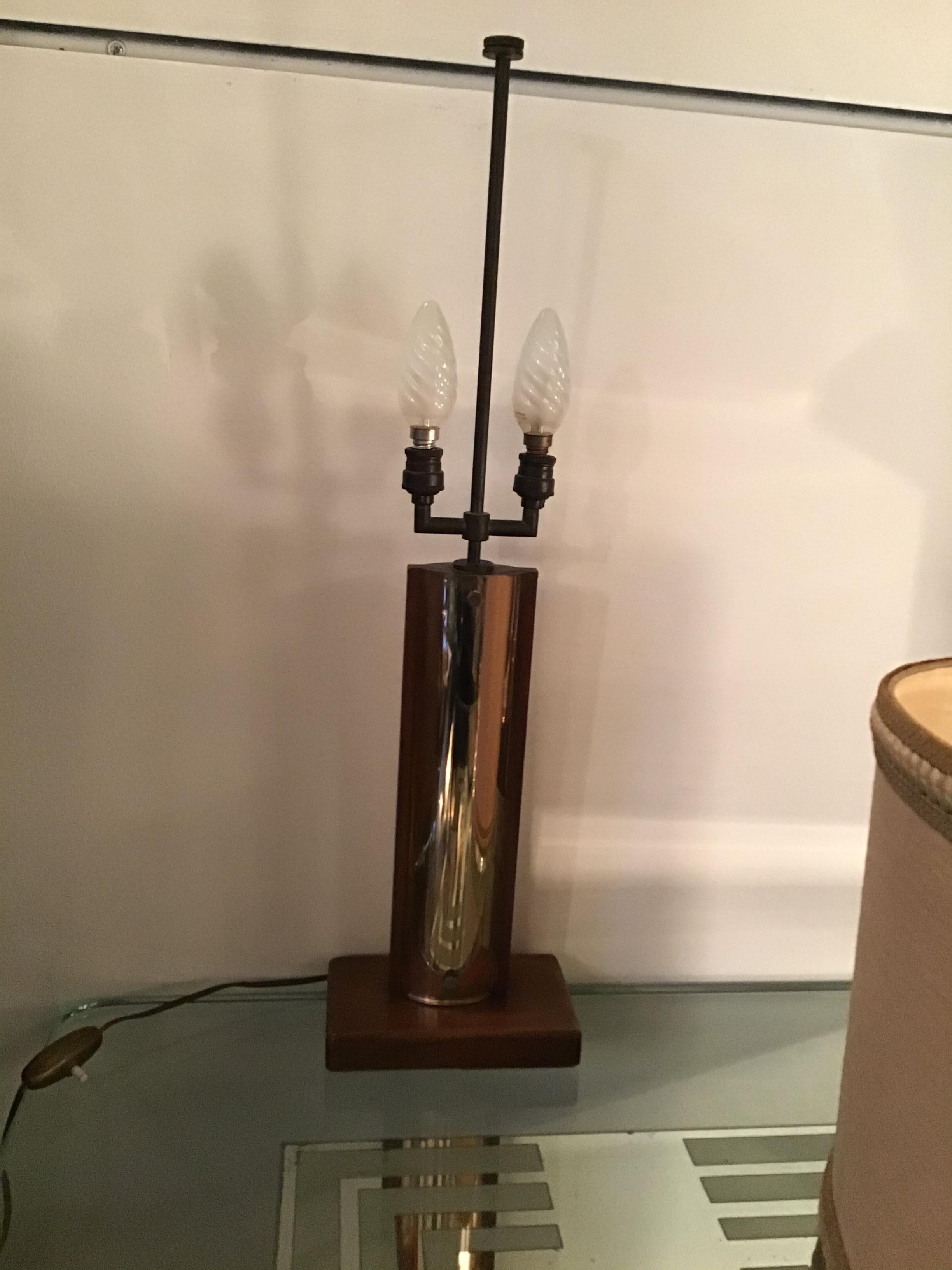 Fontana Arte “Pietro Chiesa “ Table Lamp Coloured Convex Mirrored Glass Brass IT For Sale 1