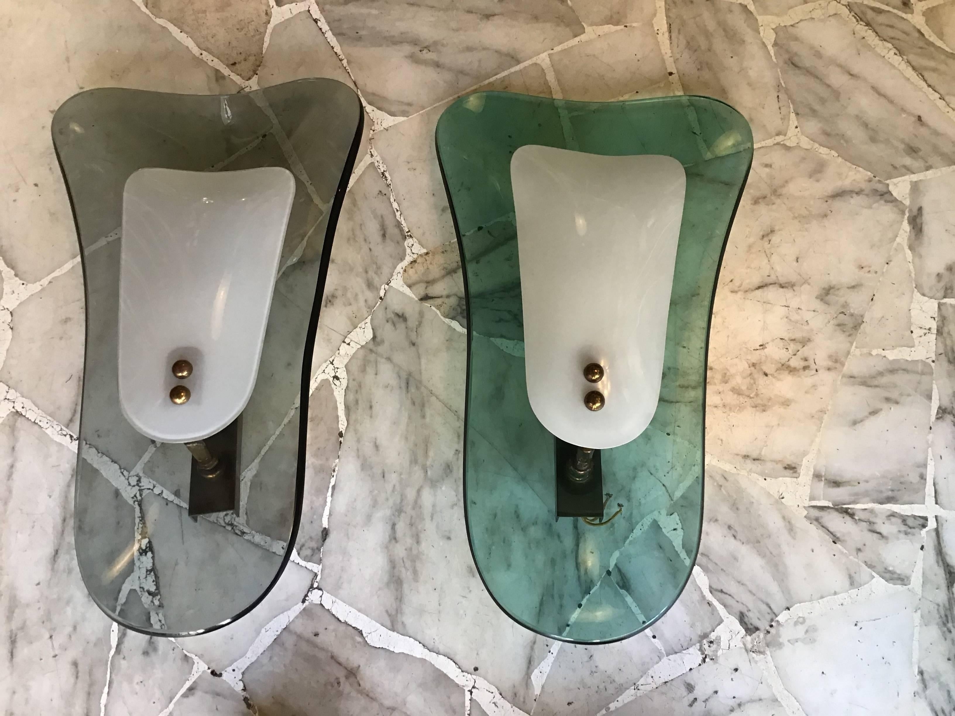 Other Fontana Arte Pink Emerald Green and Greynglass Italian Sconces, 1960 For Sale
