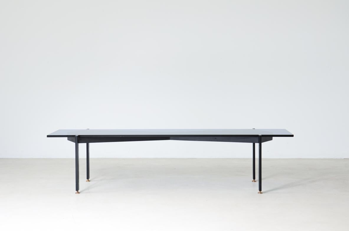 Mid-Century Modern Table basse raffinée Fontana Arte avec plateau en verre bleu épais en vente