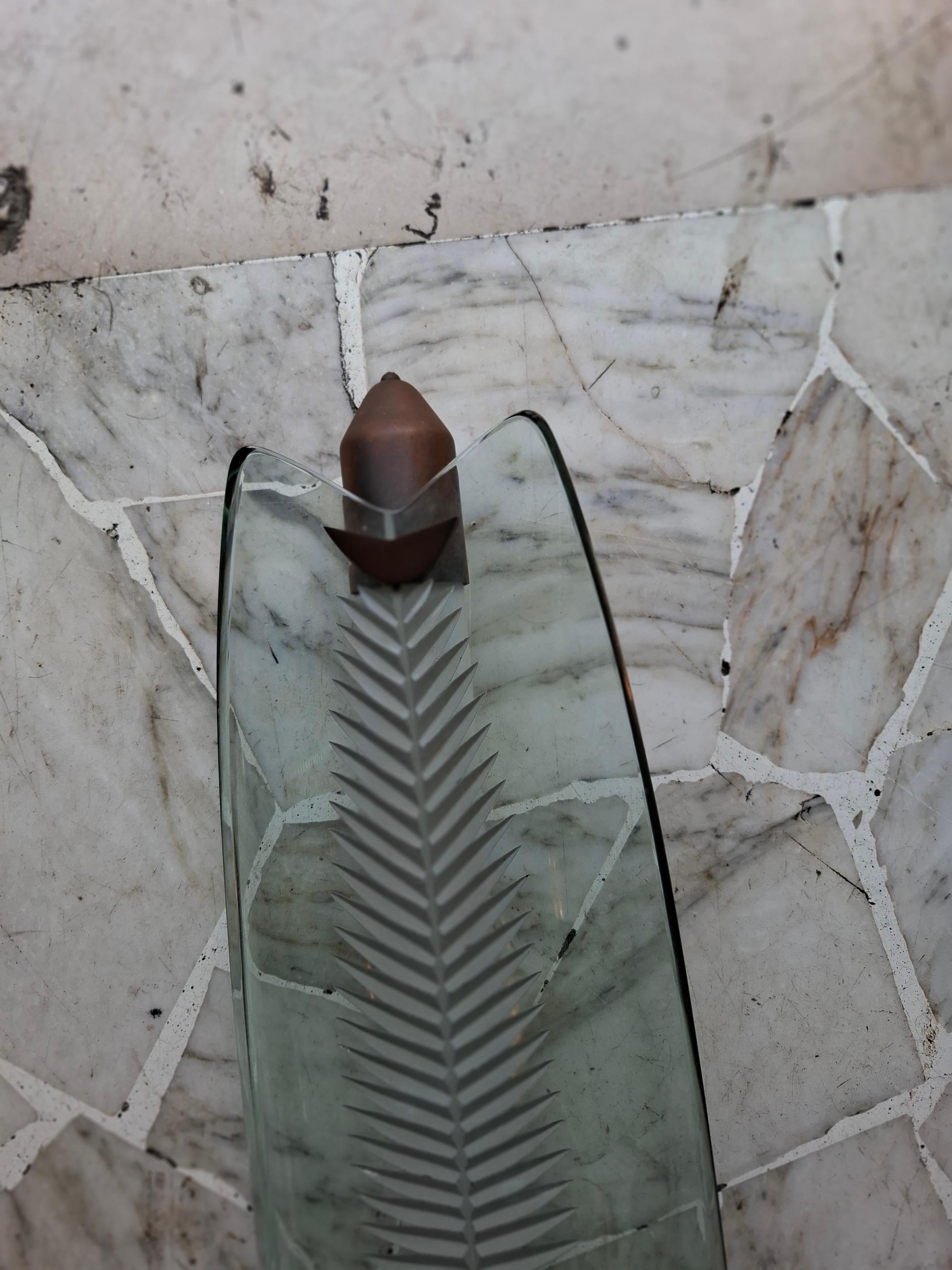 ECCEZIONALE APPLIQUE/PLAFONIERA DELLA FONTANA ARTE IN VETRO E OTTONE DEL 1950 IN buono stato 
Procedente de una villa milanesa. 