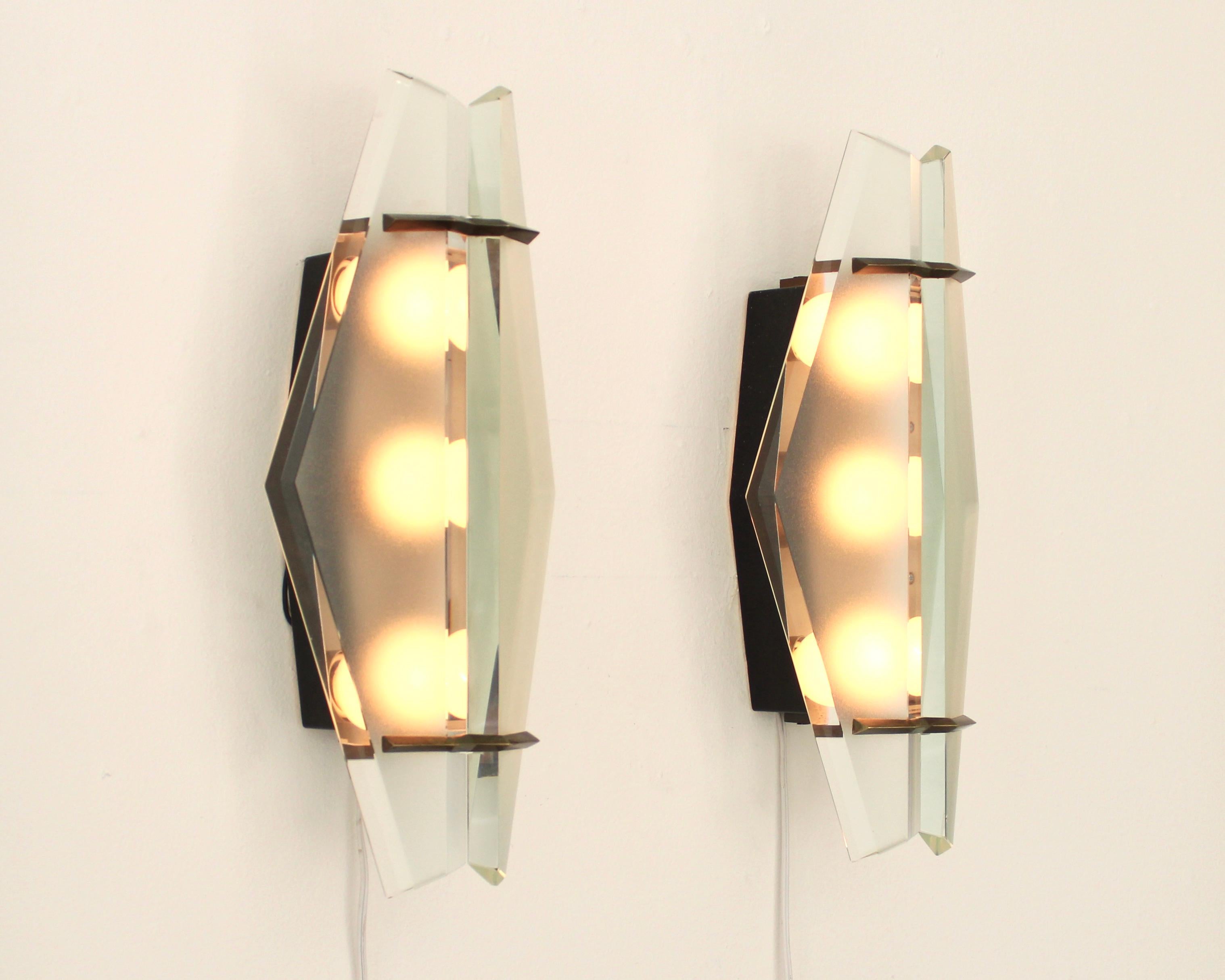 Fontana Arte Sconces by Max Ingrand Model 1937 In Good Condition In Chicago, IL