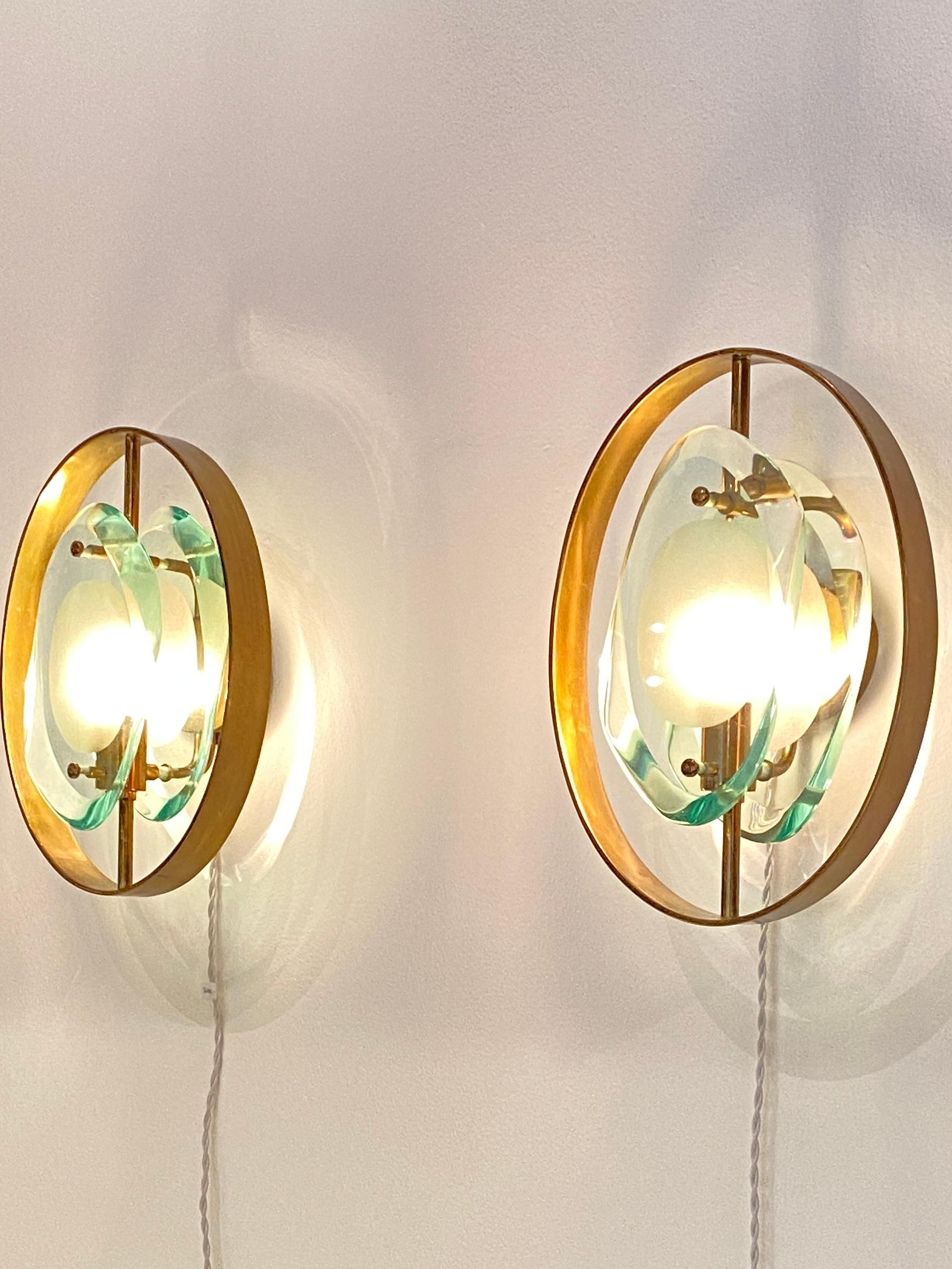 Mid-Century Modern Fontana Arte Sconces by Max Ingrand Model 2240 For Sale