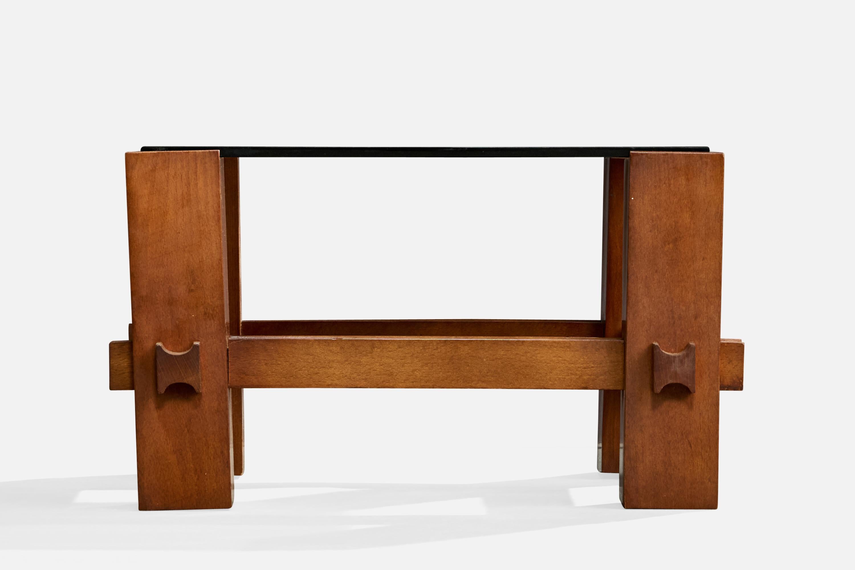 italien Fontana Arte, table d'appoint, noyer, verre, Italie, années 1960 en vente