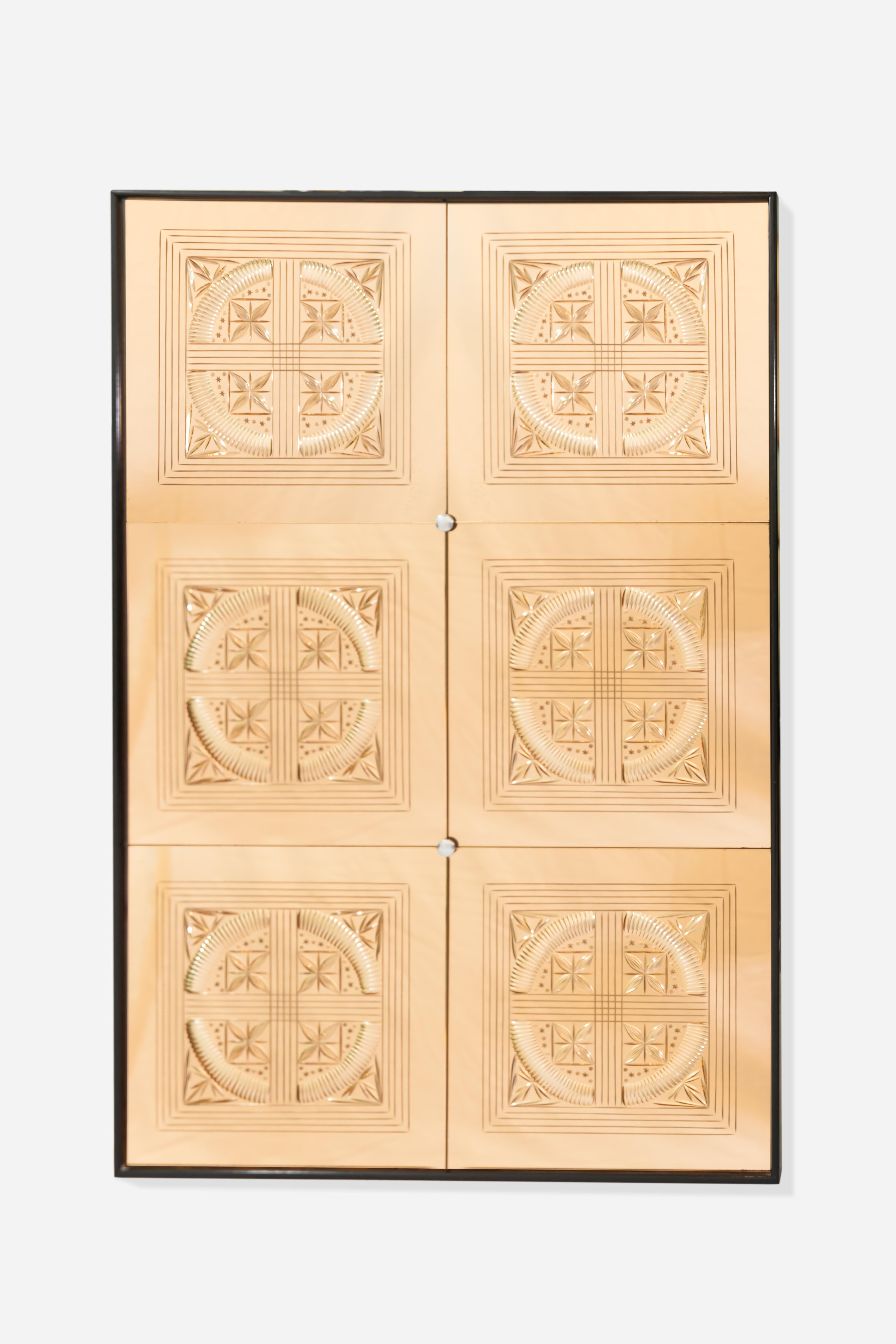 Fontana Arte Sechstafeliger Kreuzspiegel aus graviertem Glas, Italien, 1940er Jahre im Zustand „Gut“ im Angebot in Milano, IT